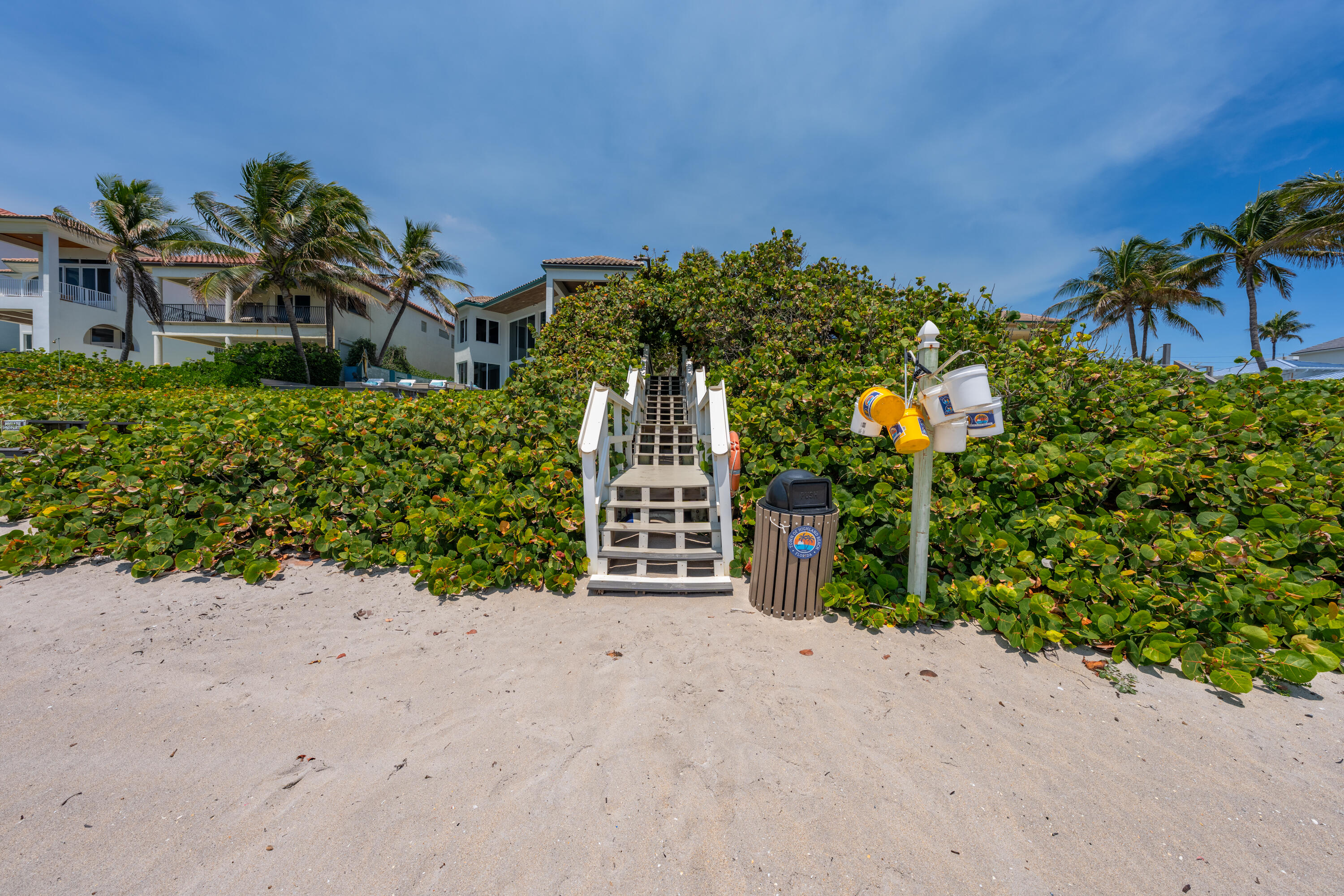HIGHLAND BEACH CLUB CONDO - Residential