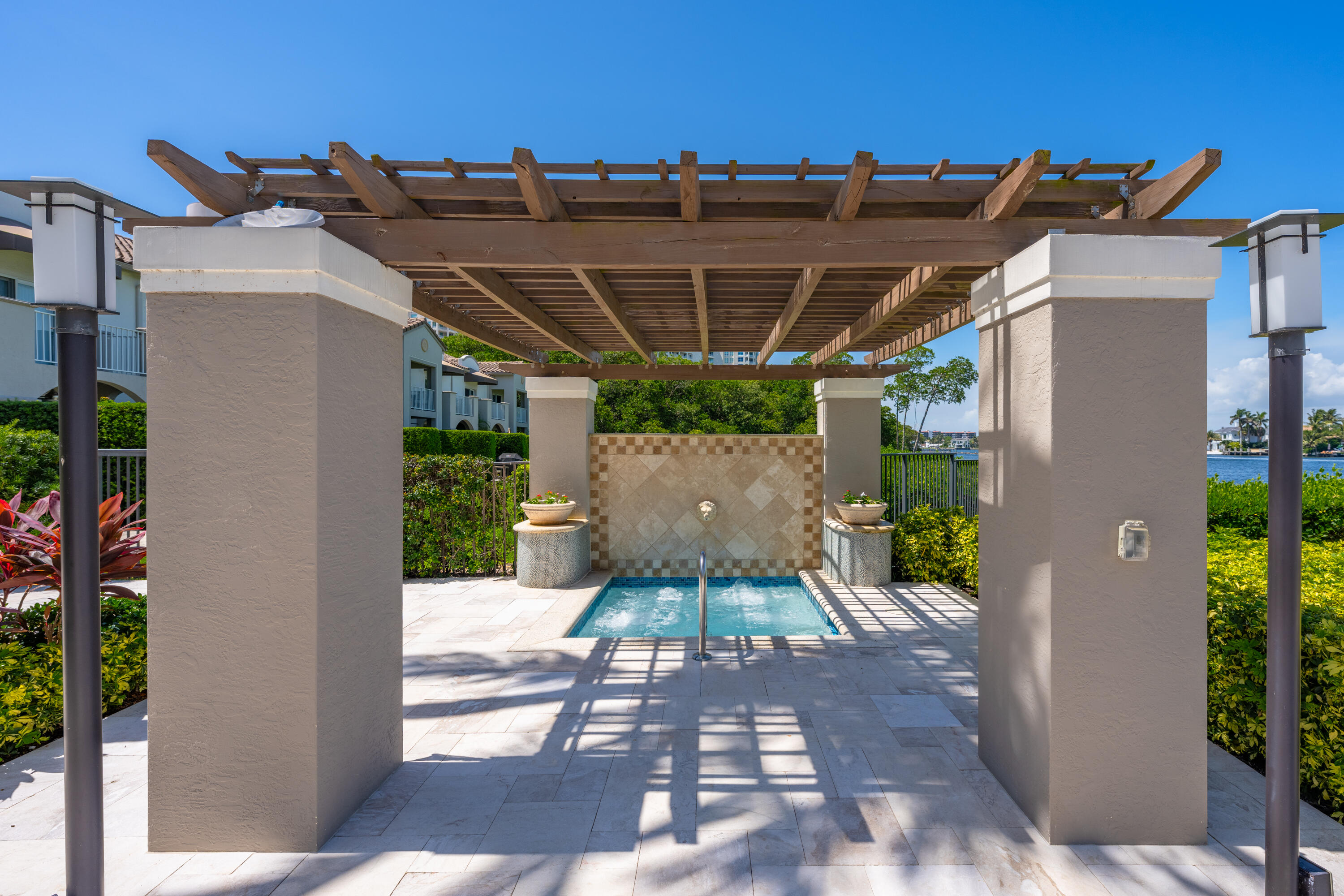 HIGHLAND BEACH CLUB CONDO - Residential