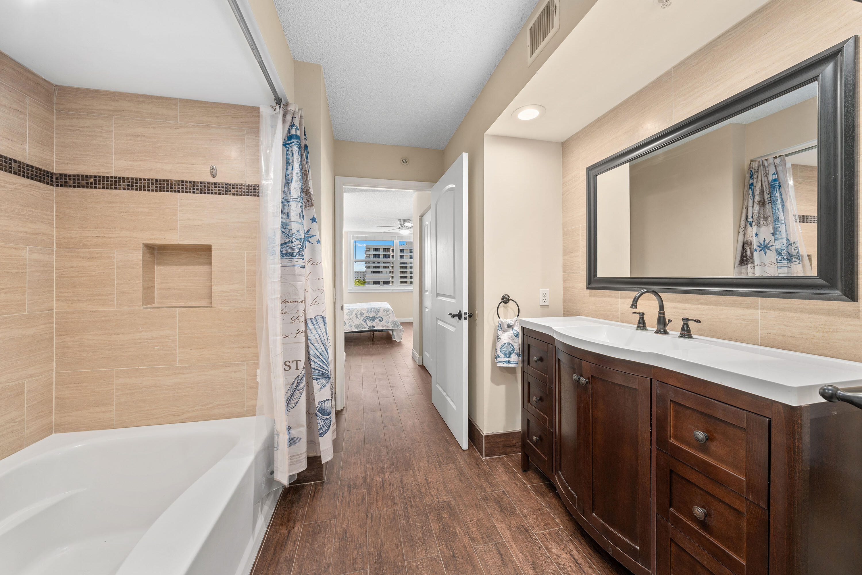 HIGHLAND BEACH CLUB CONDO - Residential