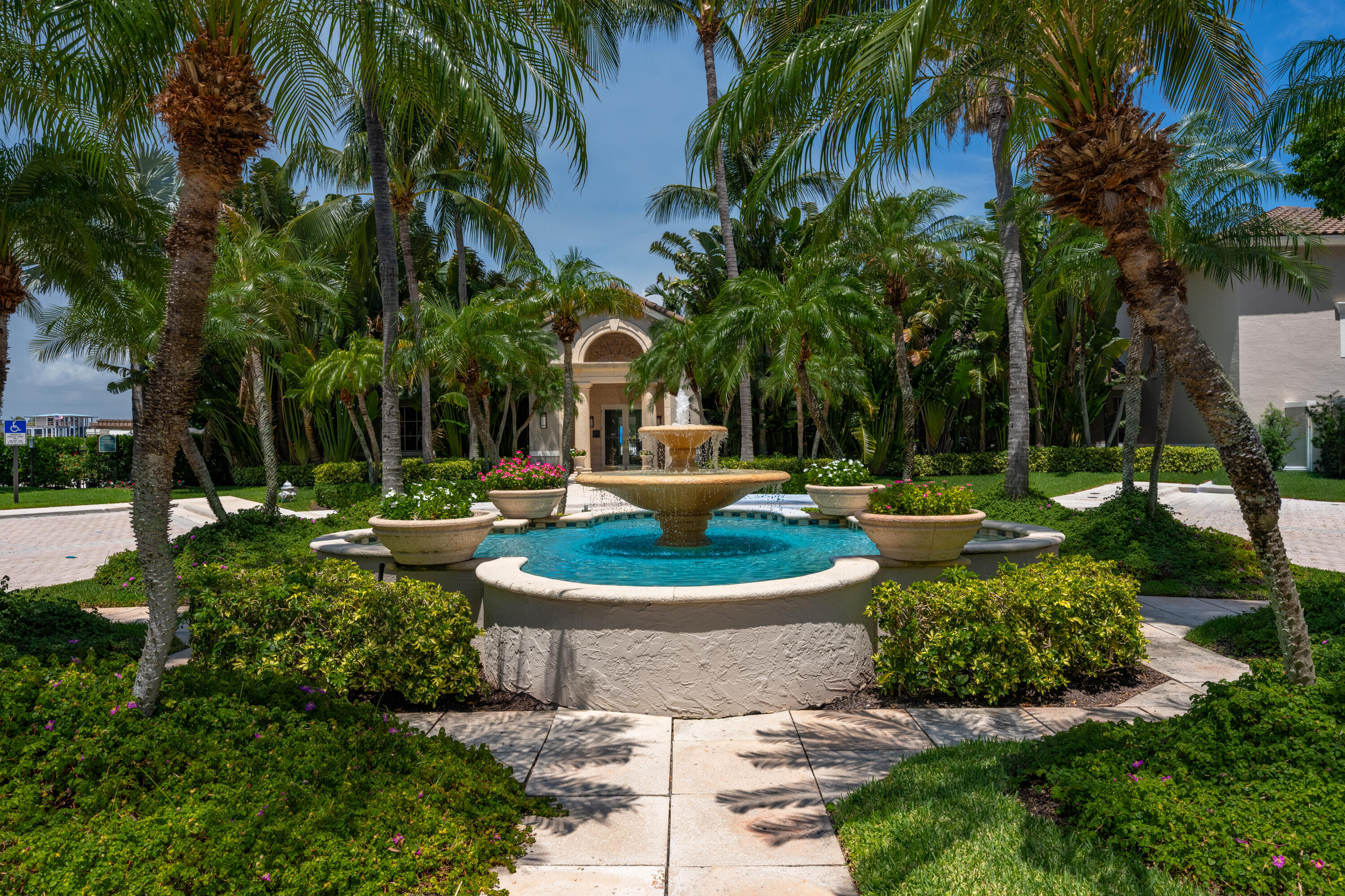 HIGHLAND BEACH CLUB CONDO - Residential