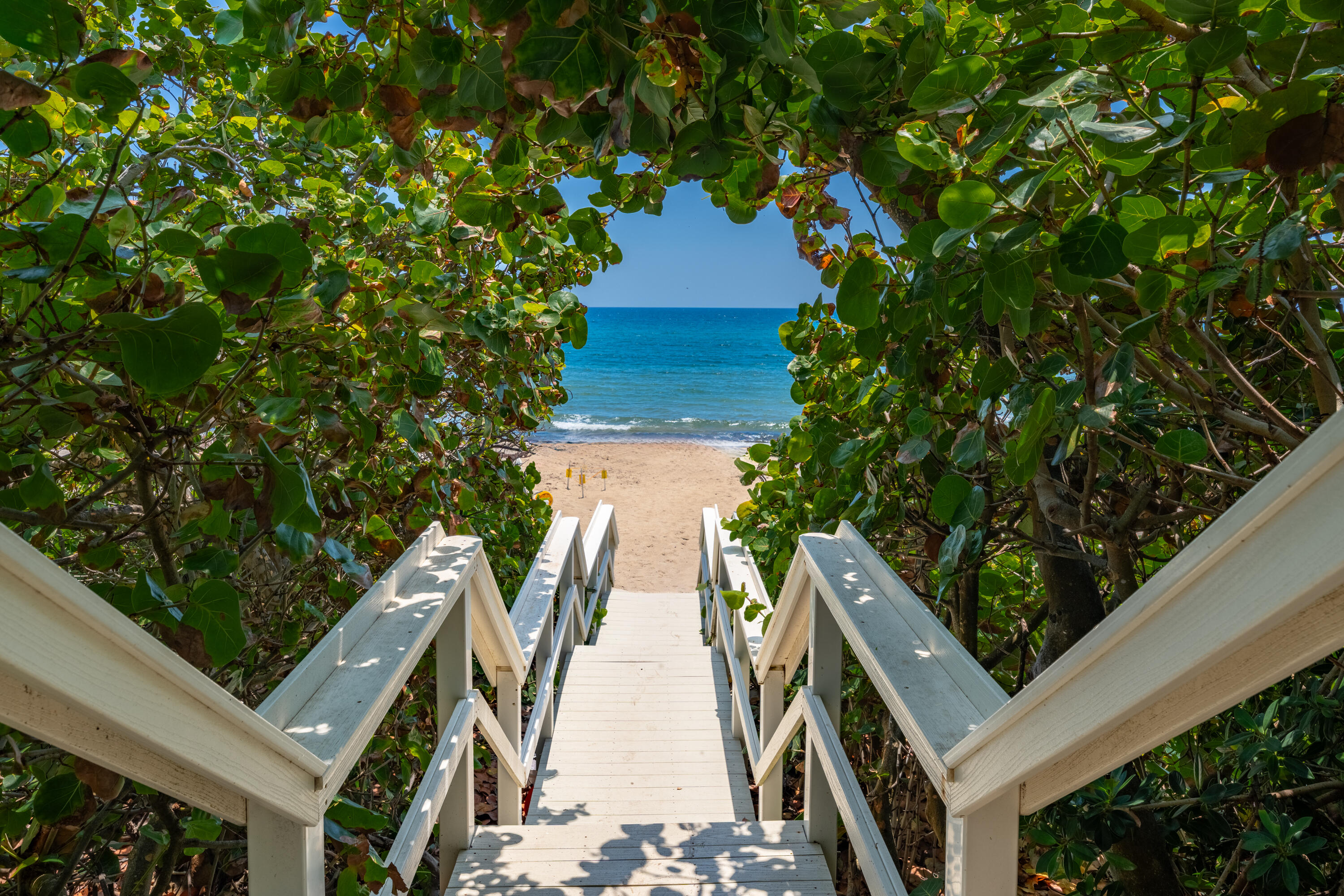 HIGHLAND BEACH CLUB CONDO - Residential