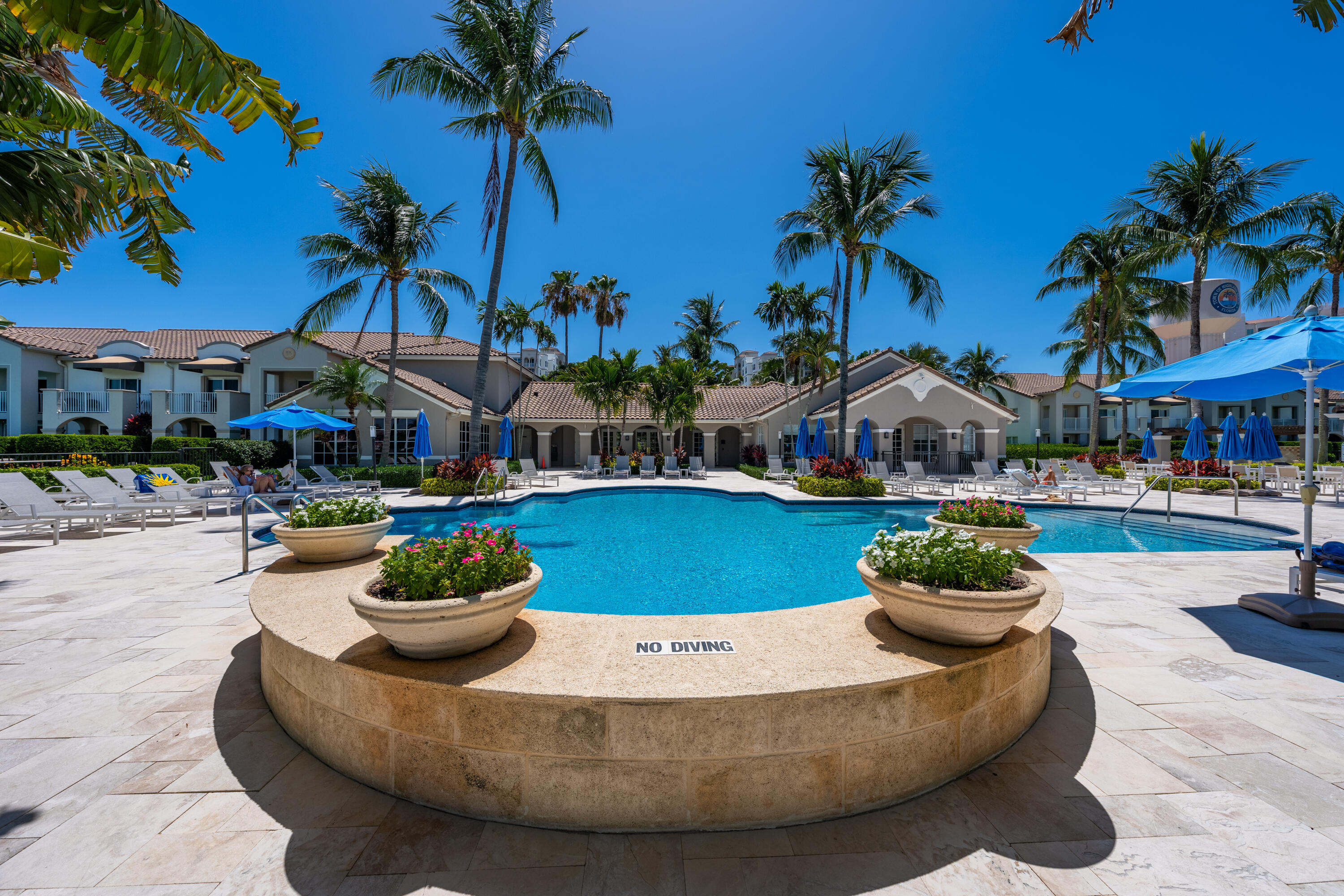 HIGHLAND BEACH CLUB CONDO - Residential
