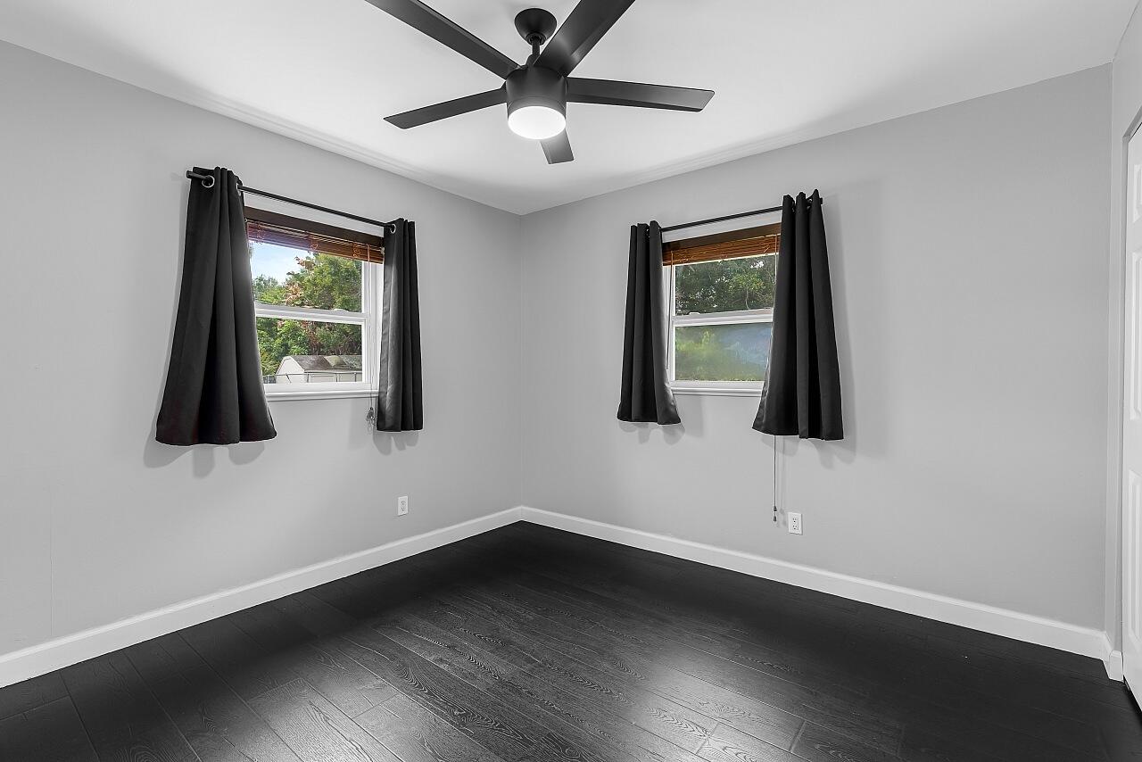 GREENWOOD VILLAGE SUB UNIT 2 - Residential