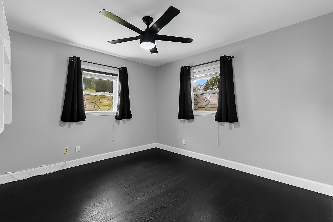 GREENWOOD VILLAGE SUB UNIT 2 - Residential