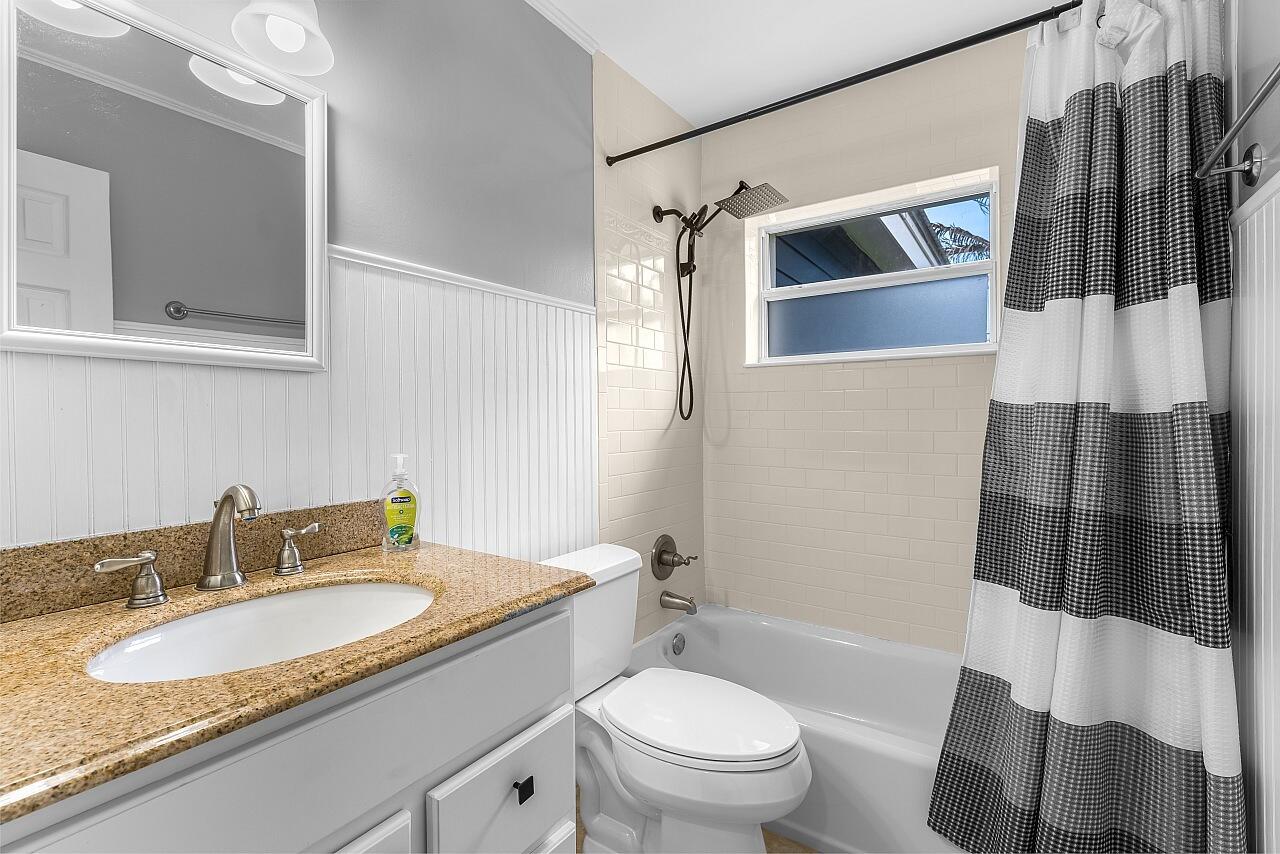 GREENWOOD VILLAGE SUB UNIT 2 - Residential