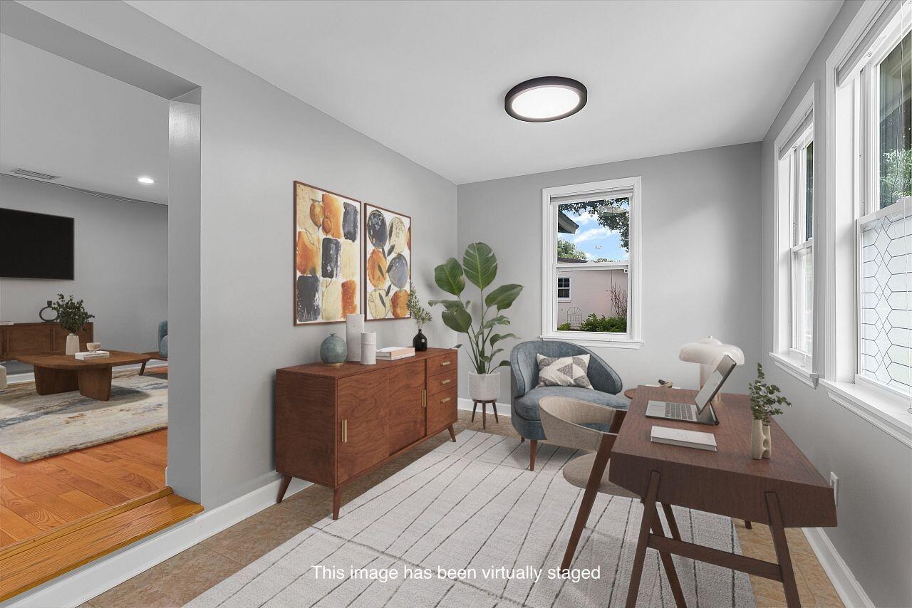 GREENWOOD VILLAGE SUB UNIT 2 - Residential