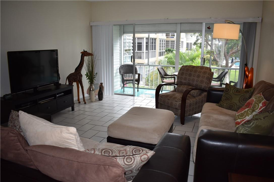 RIO NUEVO - Residential
