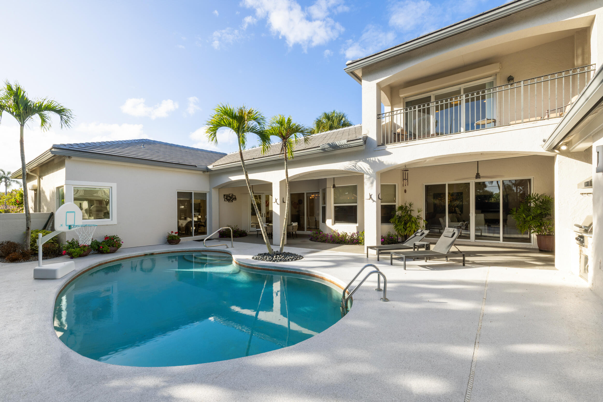 Admirals Cove - Residential