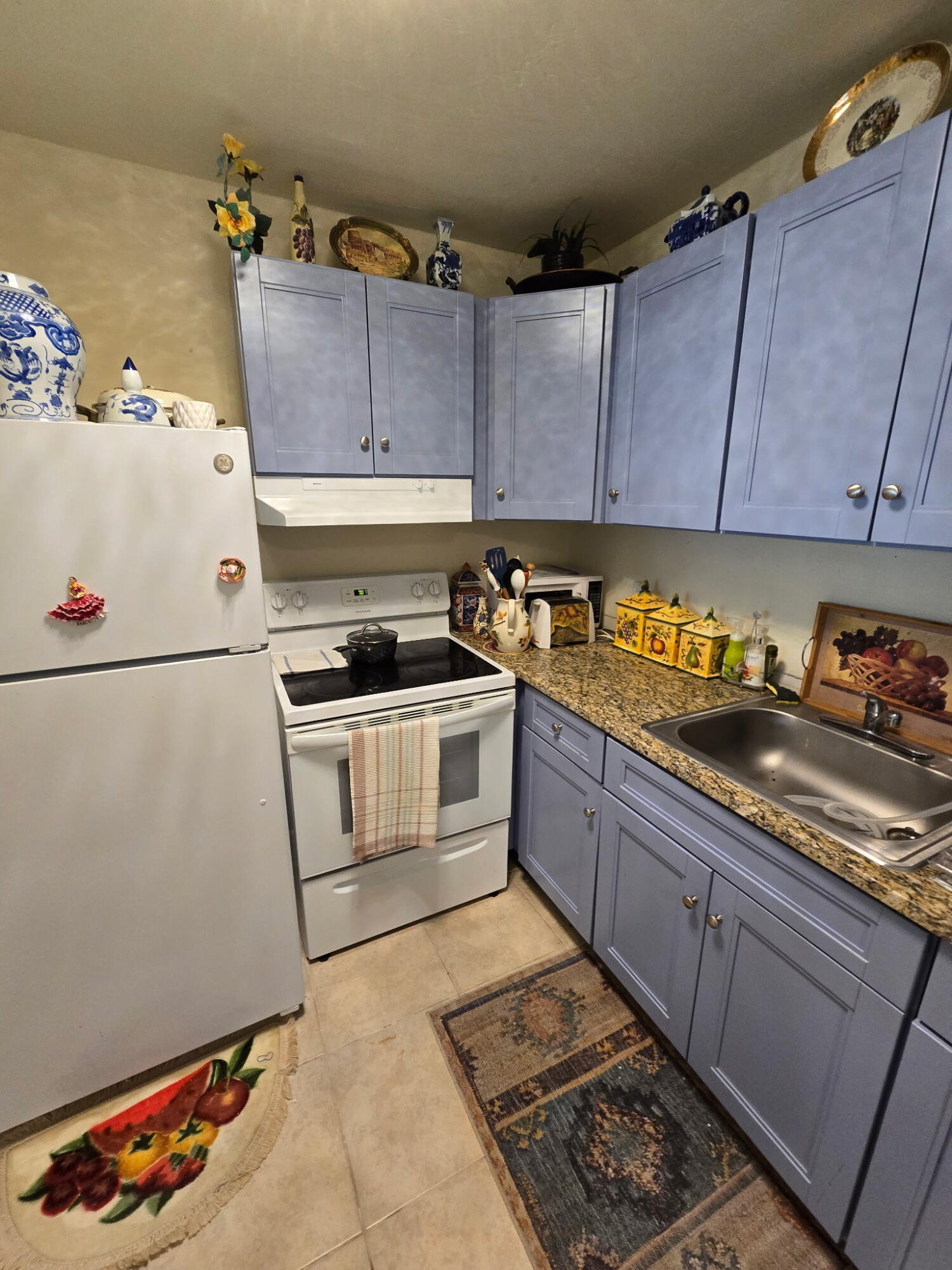PRESCOTT A CONDO - Residential Lease