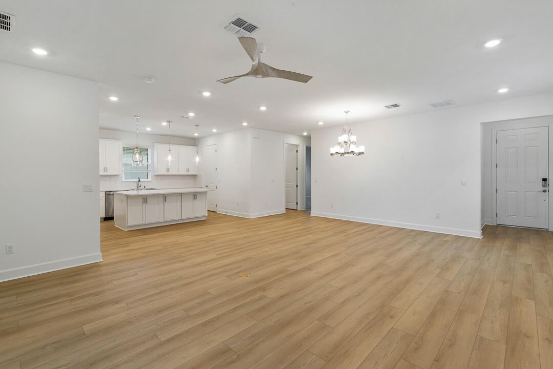 ESPLANADE AT TRADITION PHASE 2 - Residential