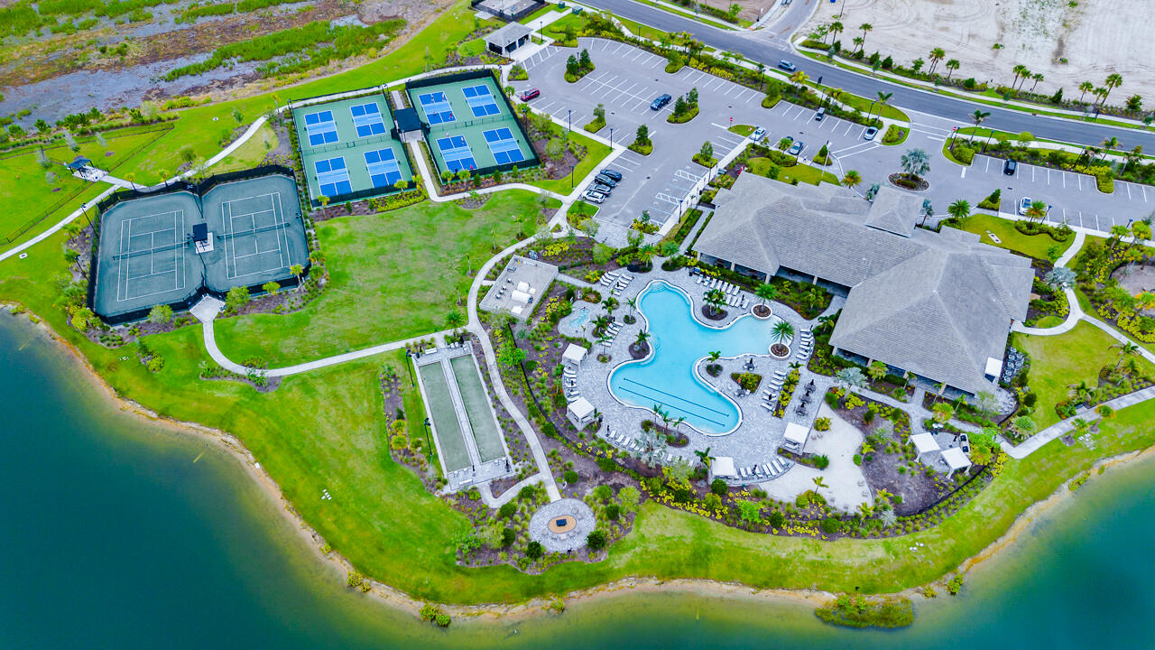 ESPLANADE AT TRADITION PHASE 2 - Residential