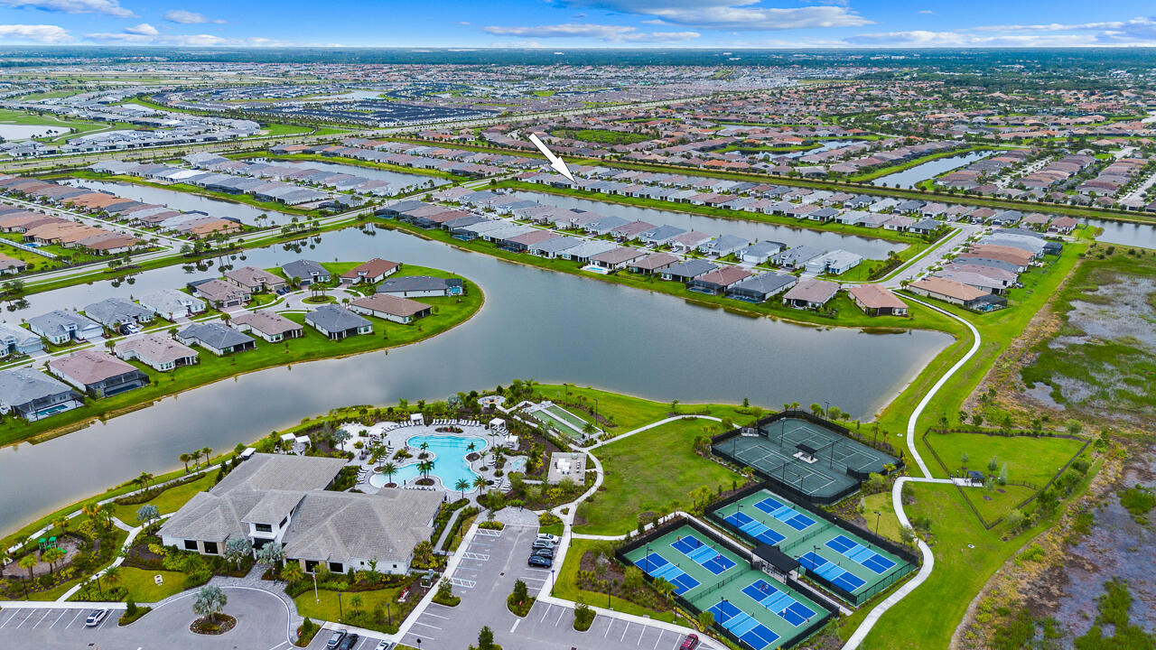 ESPLANADE AT TRADITION PHASE 2 - Residential