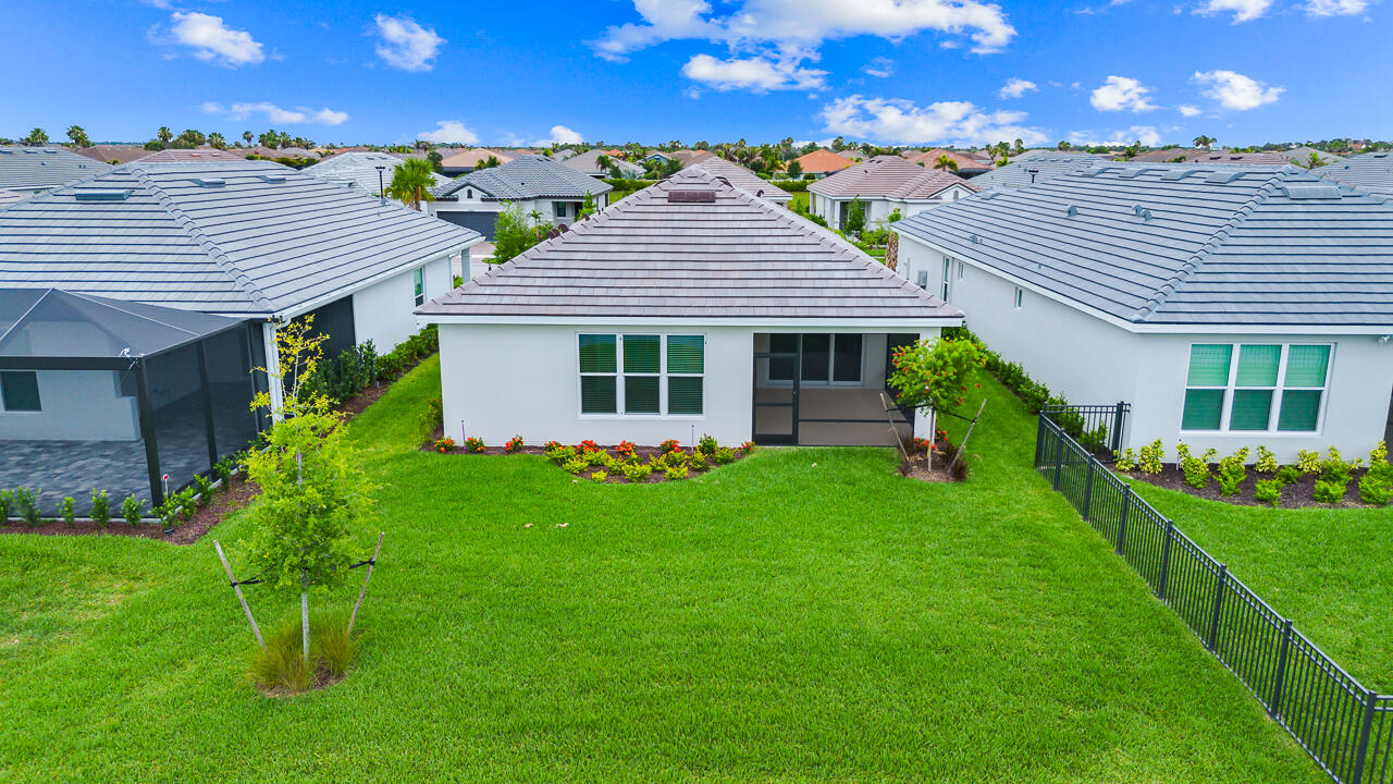 ESPLANADE AT TRADITION PHASE 2 - Residential