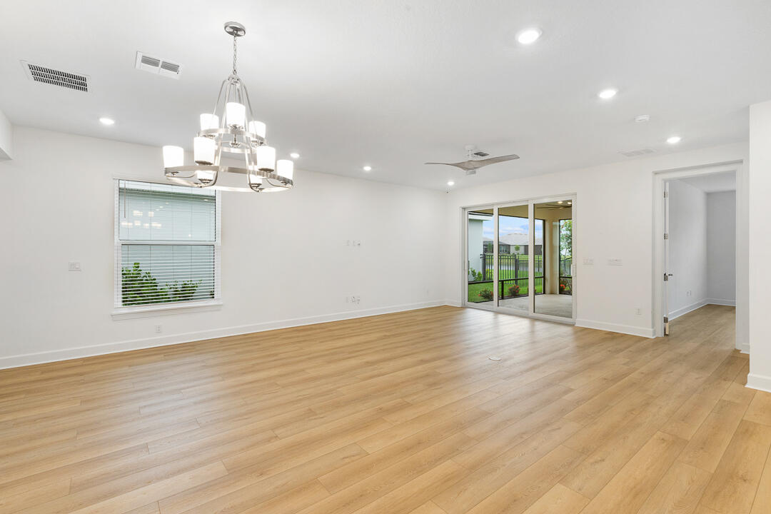 ESPLANADE AT TRADITION PHASE 2 - Residential