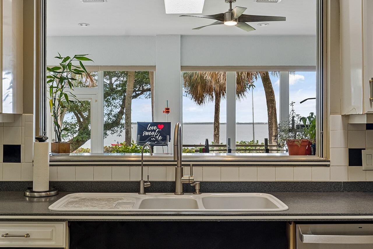 ALLWOOD RIVERFRONT - Residential