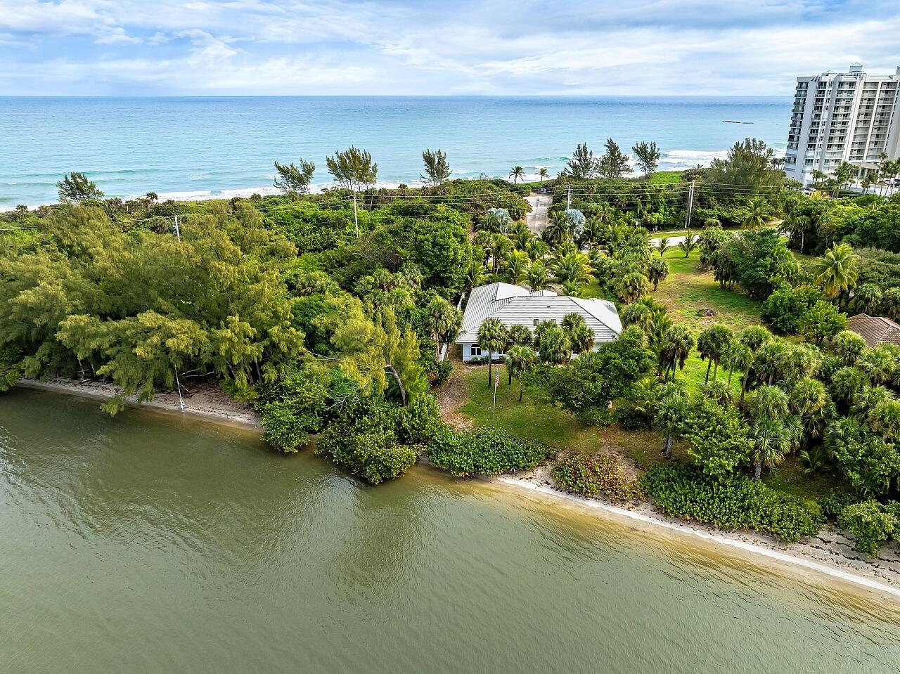 ALLWOOD RIVERFRONT - Residential