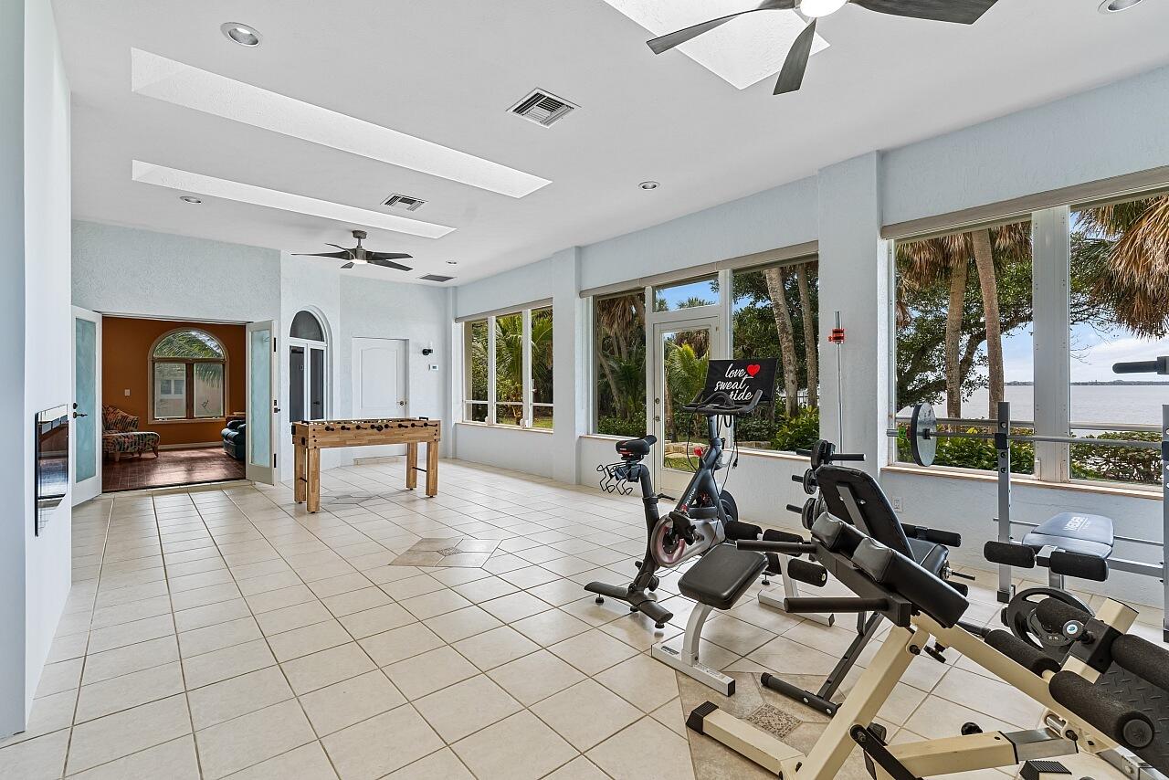 ALLWOOD RIVERFRONT - Residential