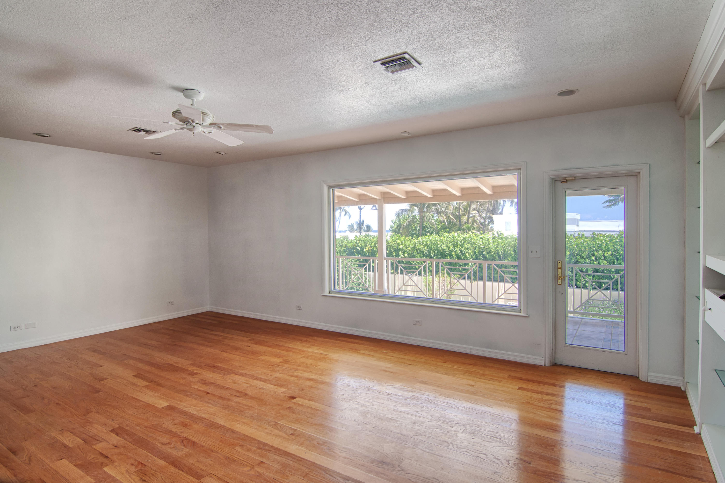 BOULEVARD ESTATES - Residential