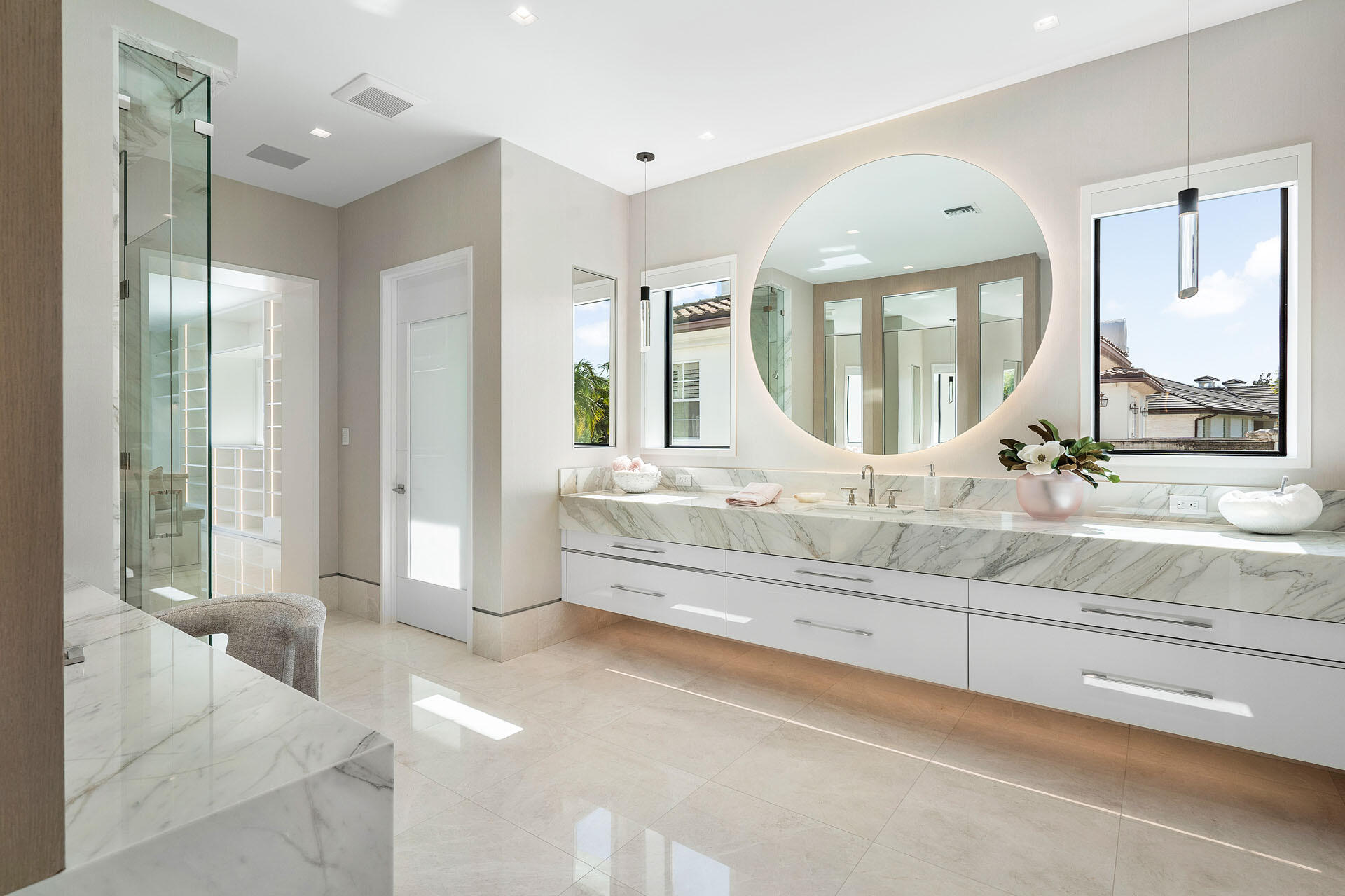 ROYAL PALM YACHT & COUNTRY CLUB - Residential