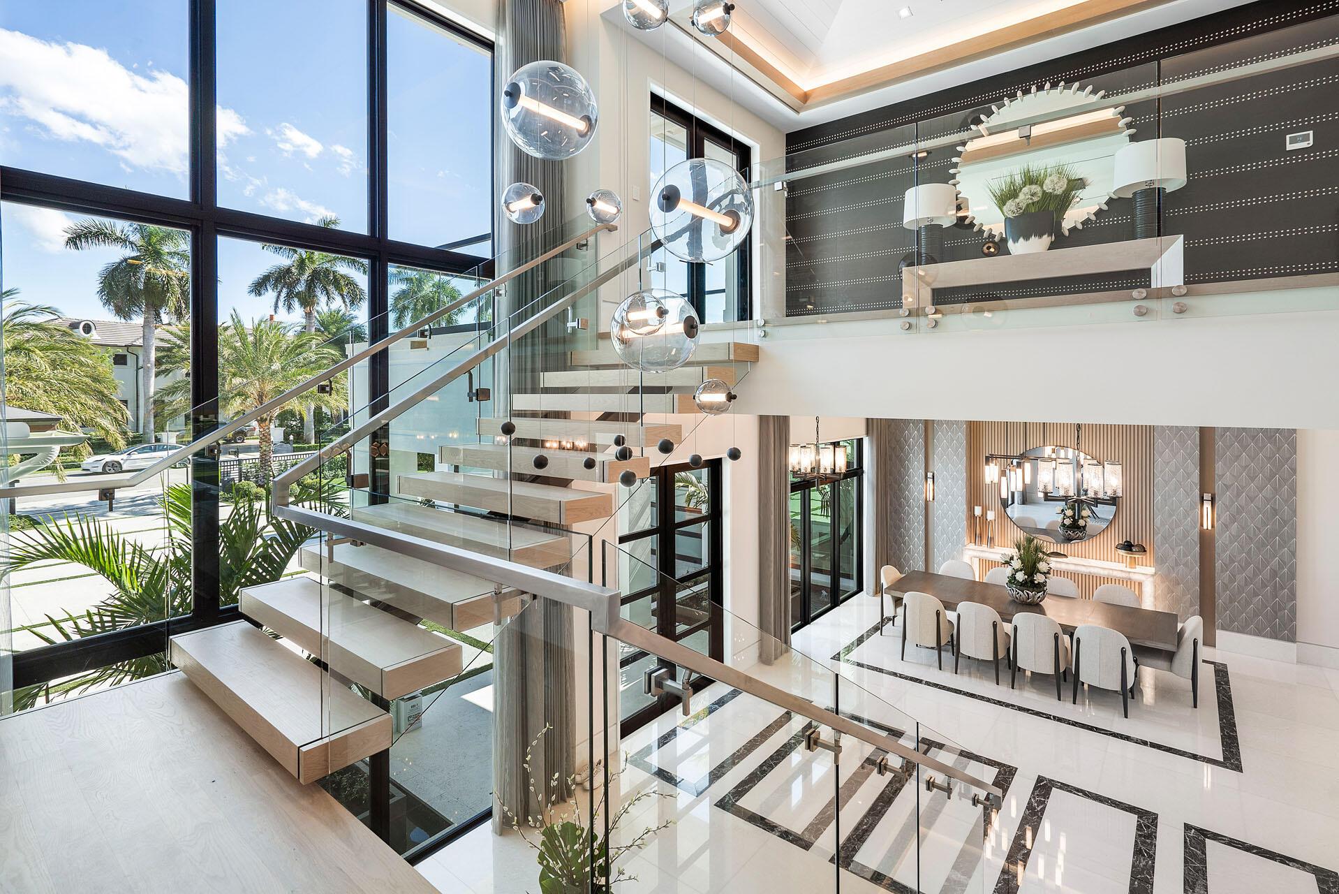 ROYAL PALM YACHT & COUNTRY CLUB - Residential