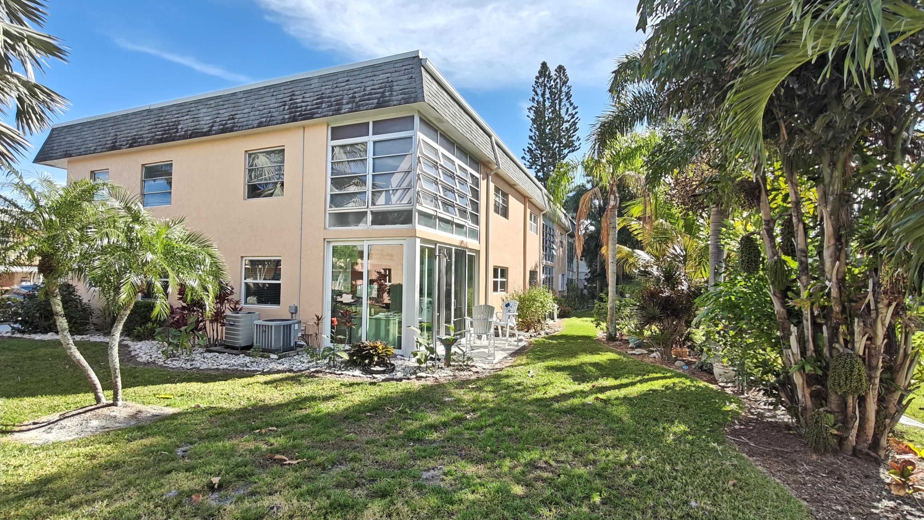 KINGSWOOD CONDO - Residential