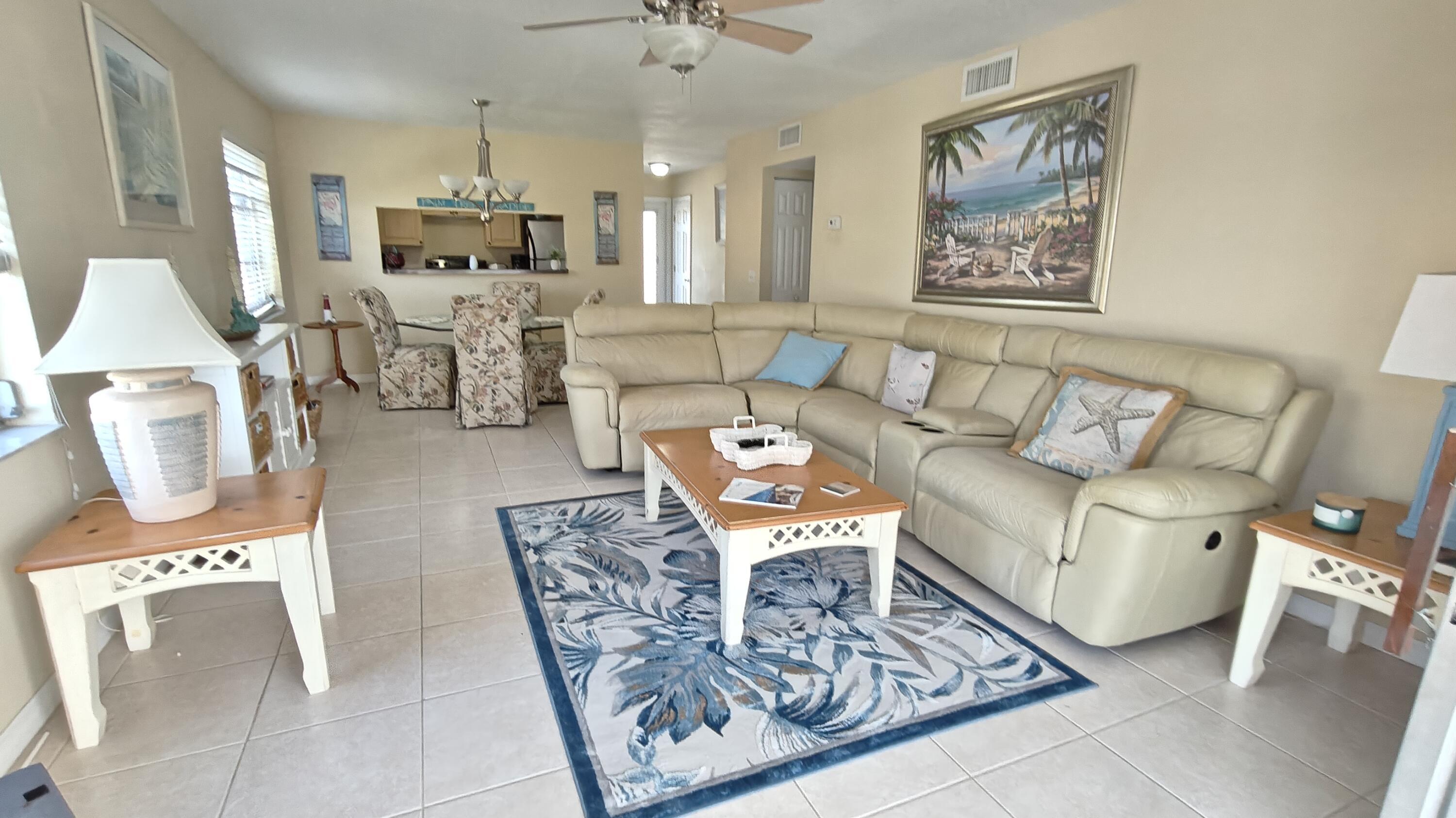 KINGSWOOD CONDO - Residential