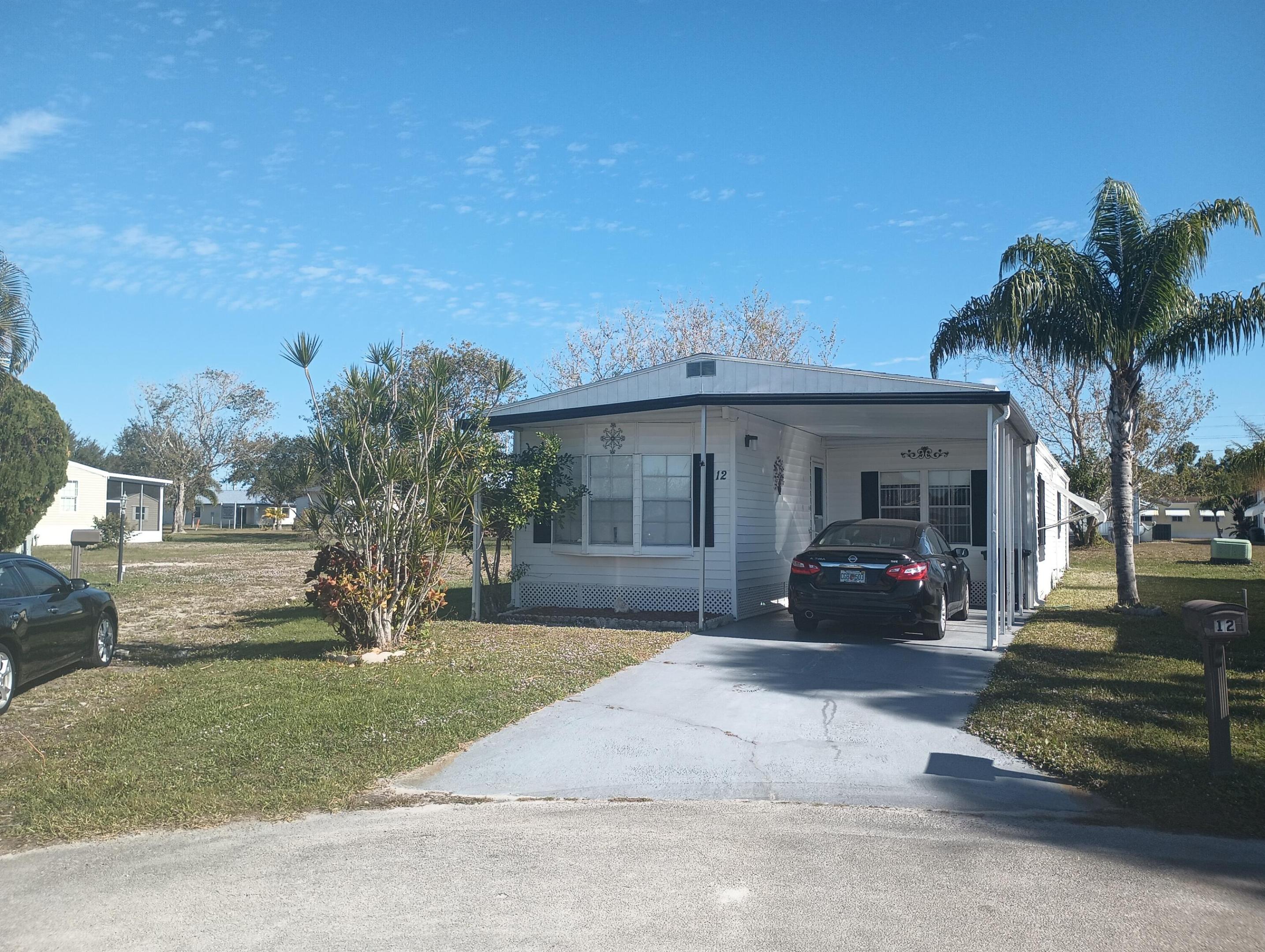Spanish Lakes Riverfront - Residential
