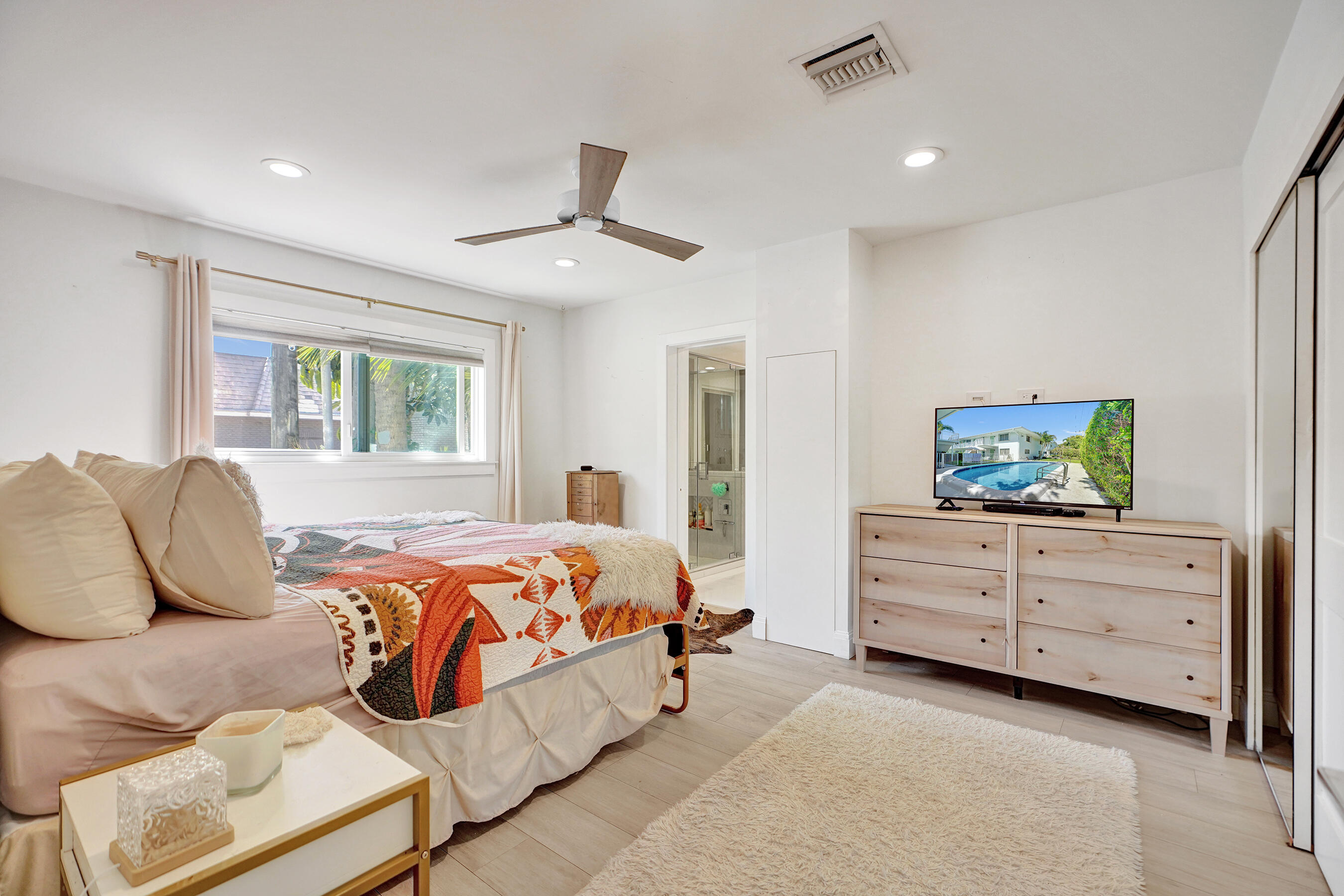 CORAL RIDGE COLONY INC CONDO - Residential