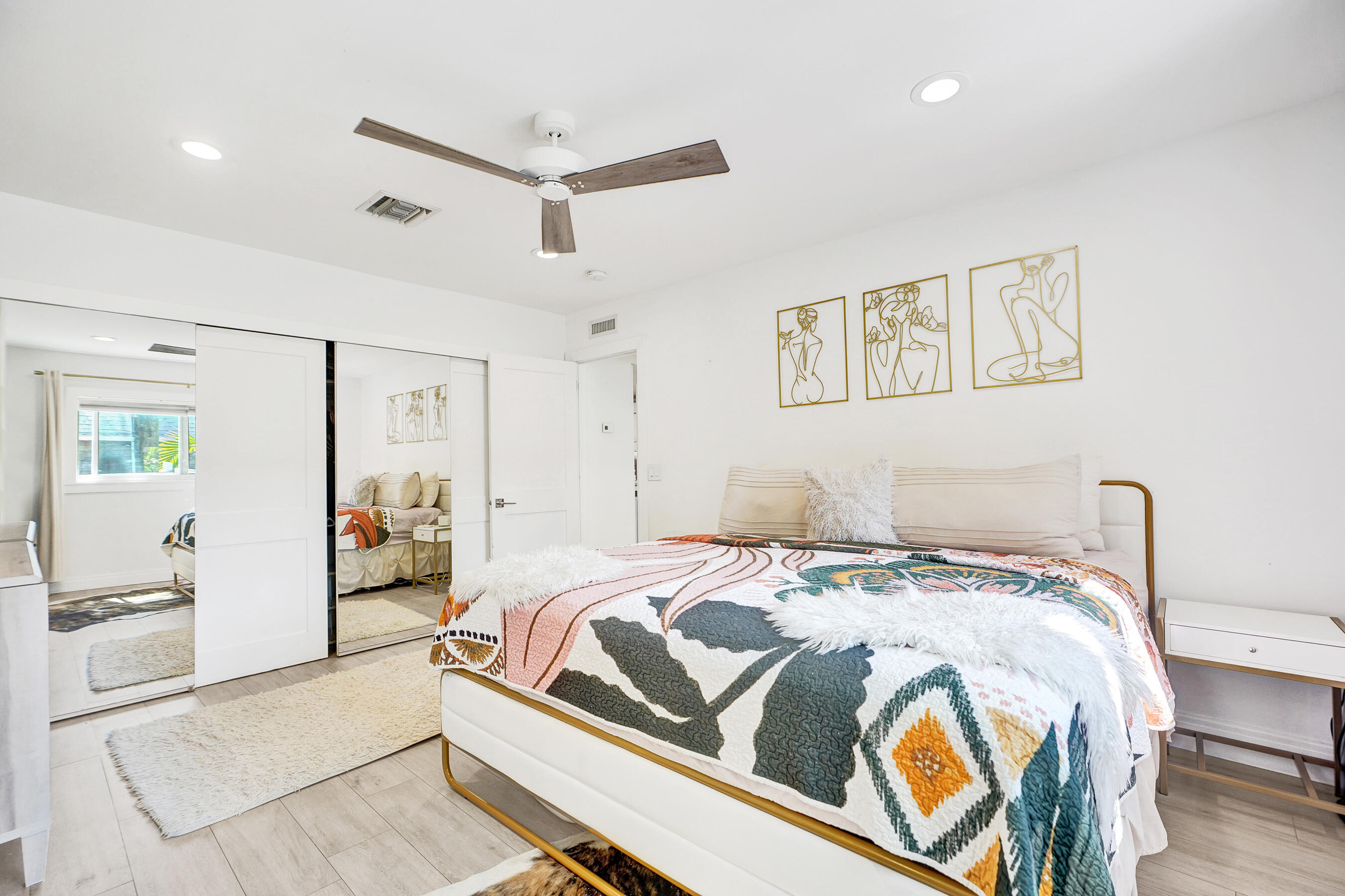CORAL RIDGE COLONY INC CONDO - Residential