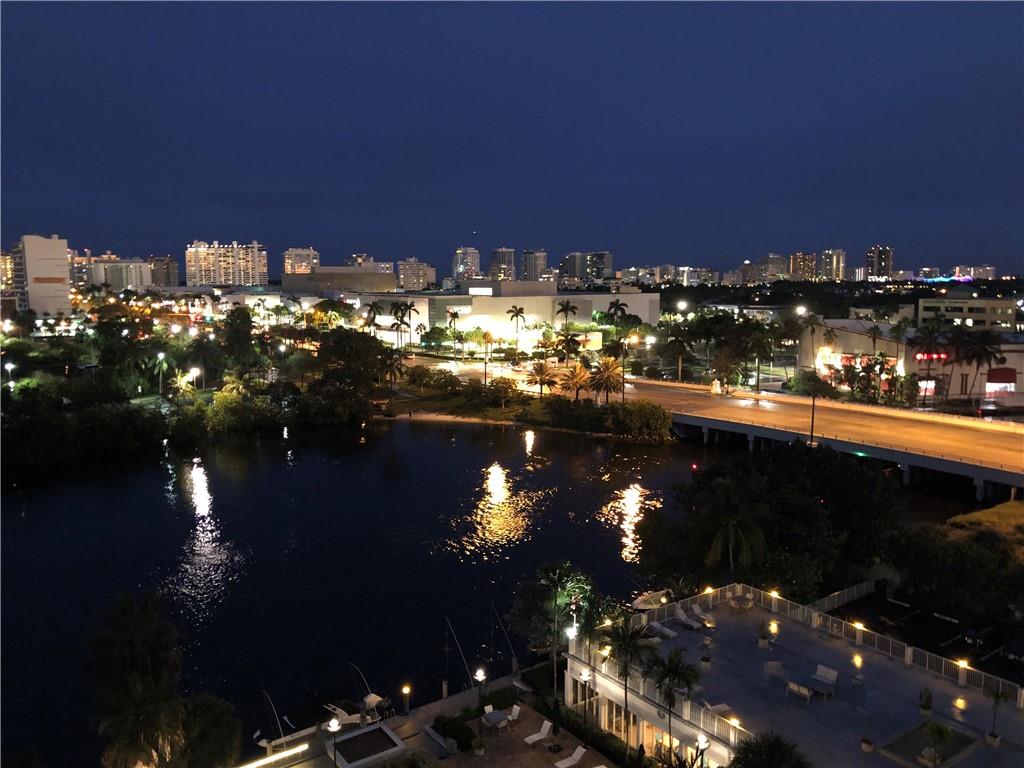 EAST POINT TOWERS - Residential