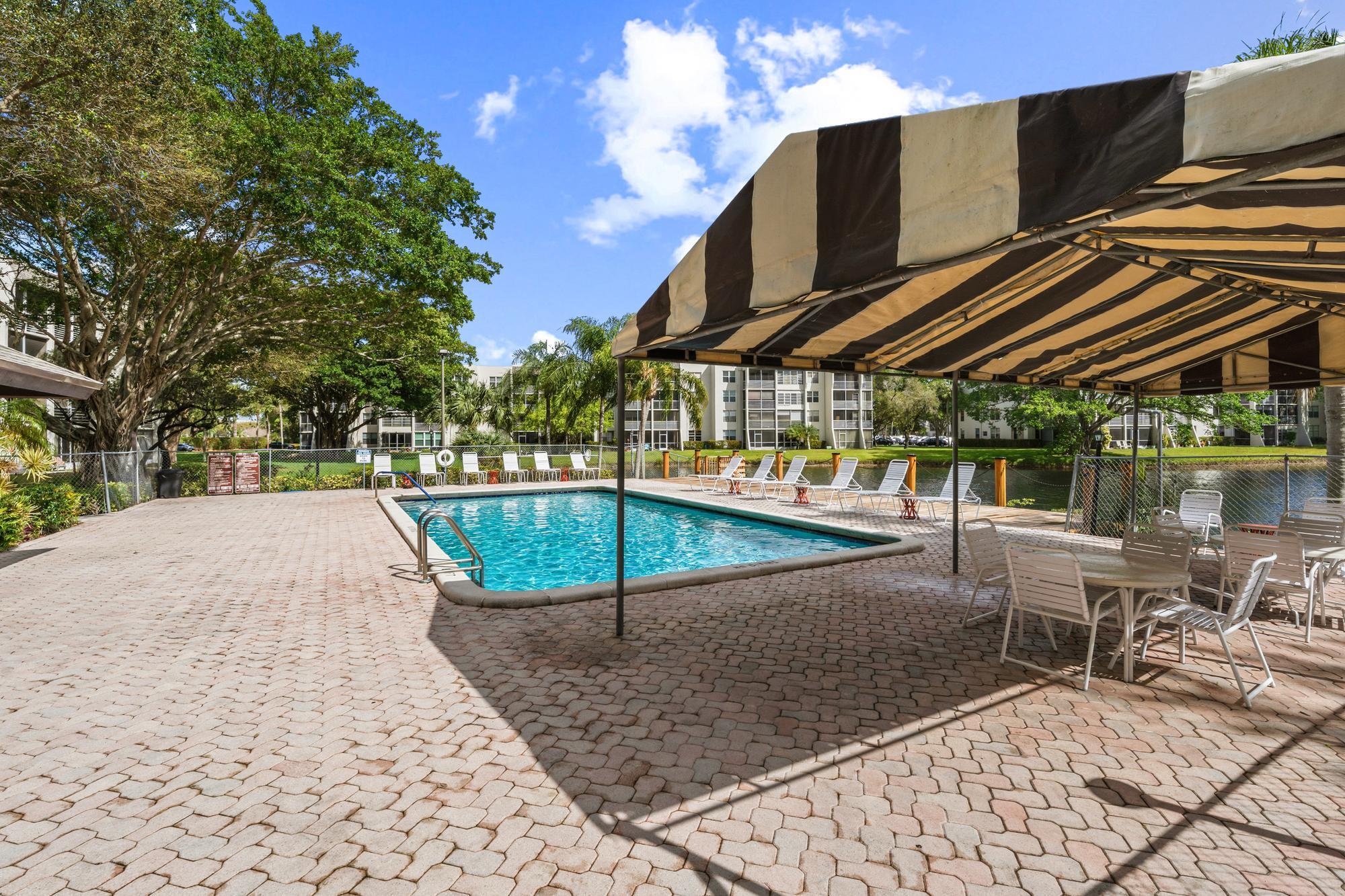 POINCIANA 12A PINE ISLAND RIDGE - Residential