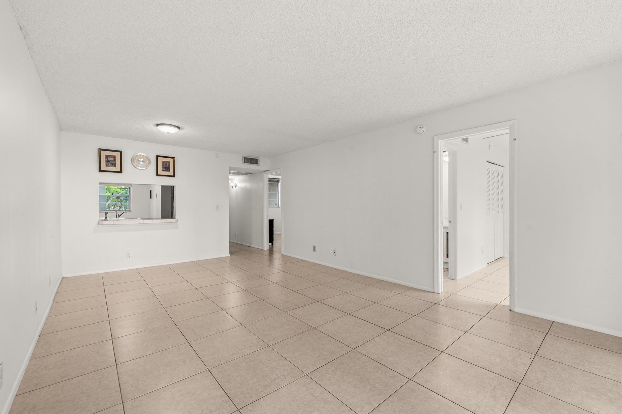 POINCIANA 12A PINE ISLAND RIDGE - Residential