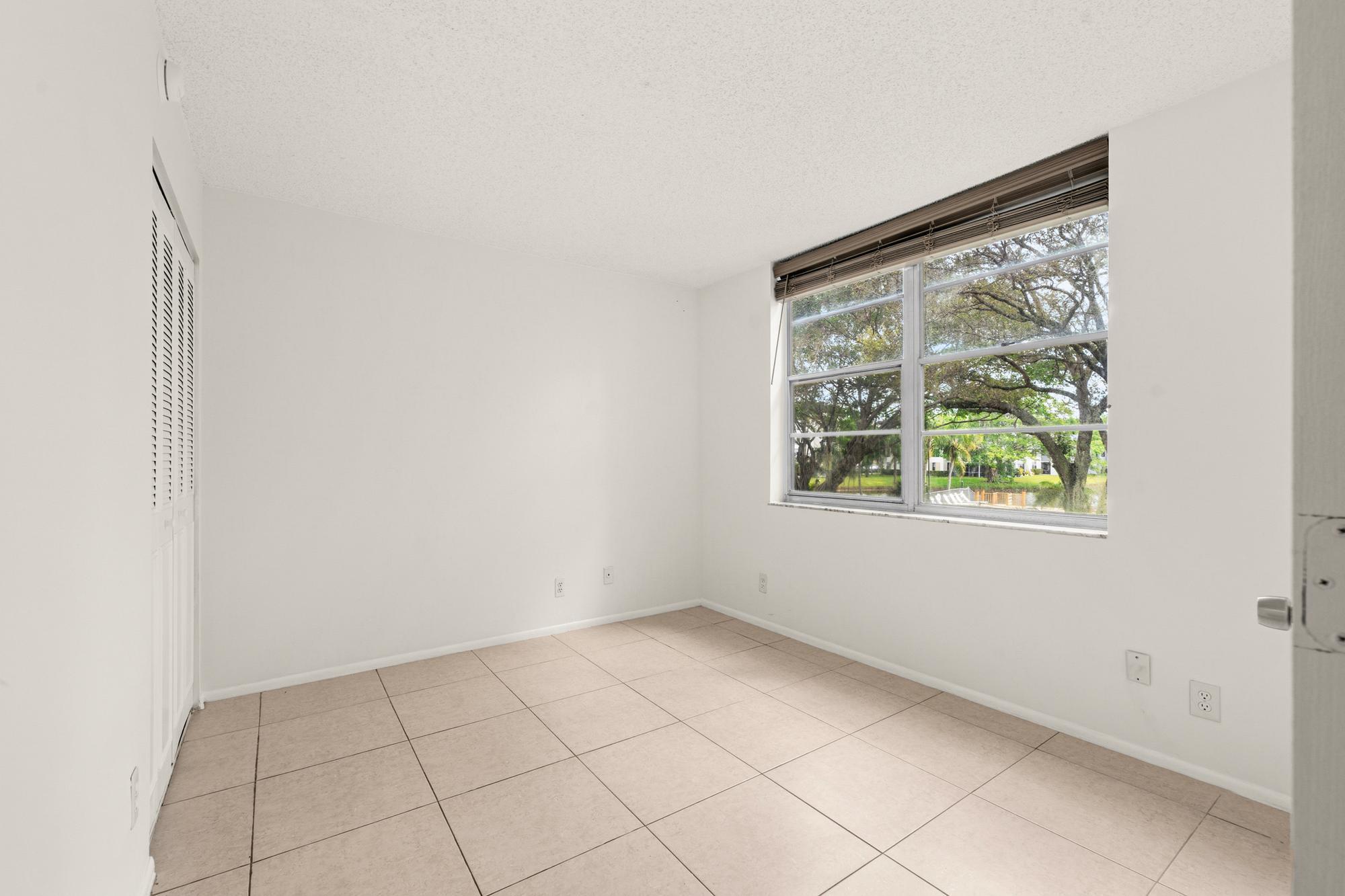 POINCIANA 12A PINE ISLAND RIDGE - Residential