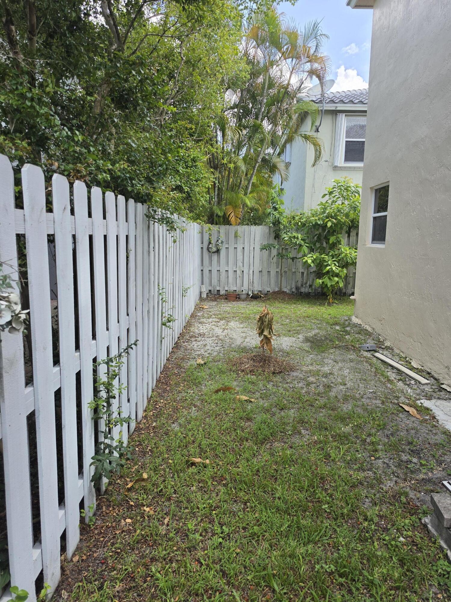 WINSTON PARK SECTION TWO-A - Residential