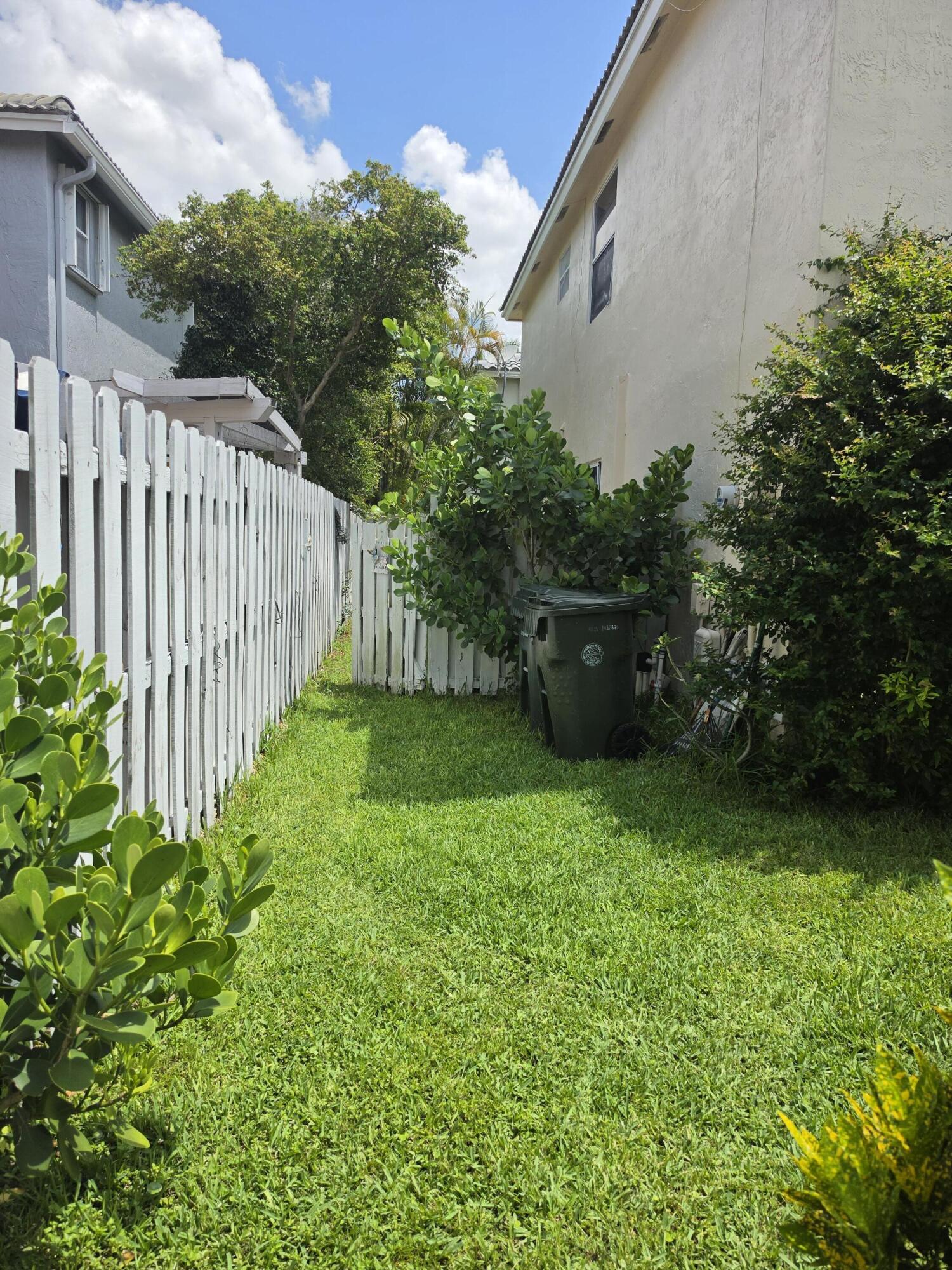 WINSTON PARK SECTION TWO-A - Residential