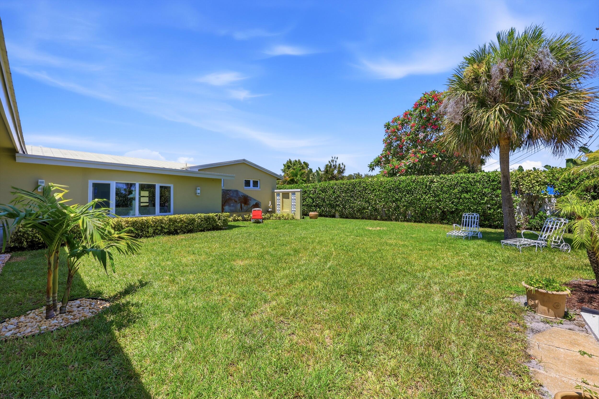 NORTH PALM BEACH VILLAGE OF 1 - Residential