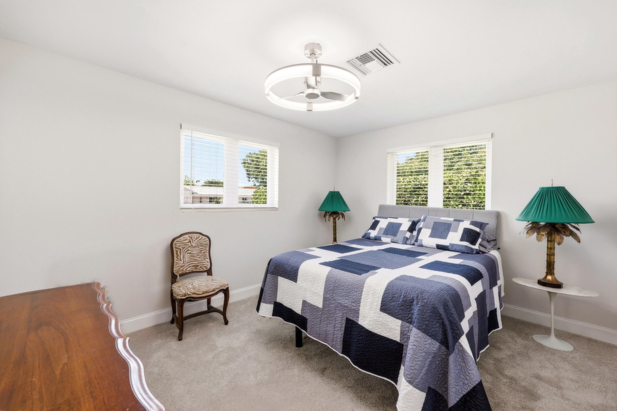 NORTH PALM BEACH VILLAGE OF 1 - Residential