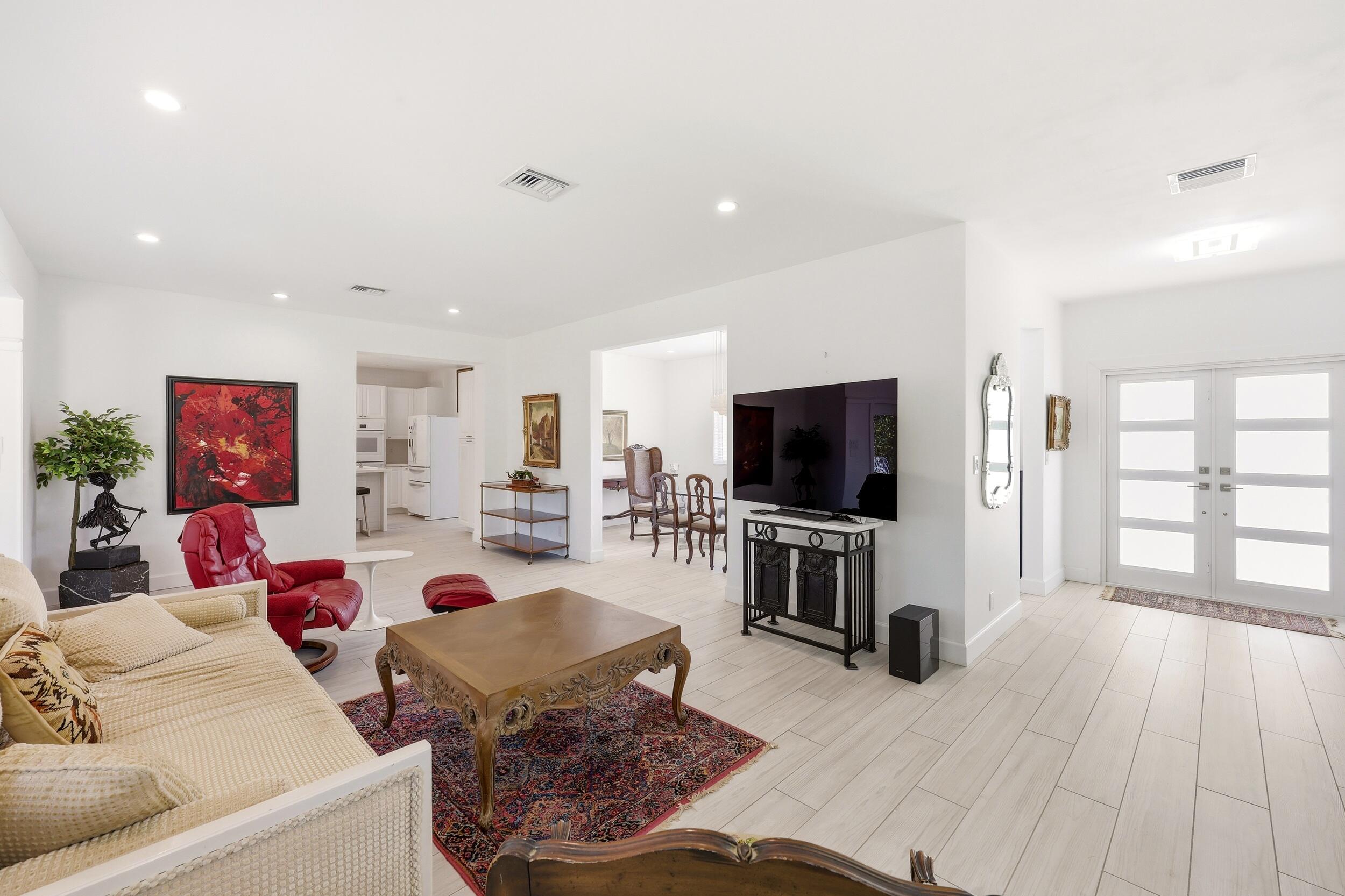 NORTH PALM BEACH VILLAGE OF 1 - Residential