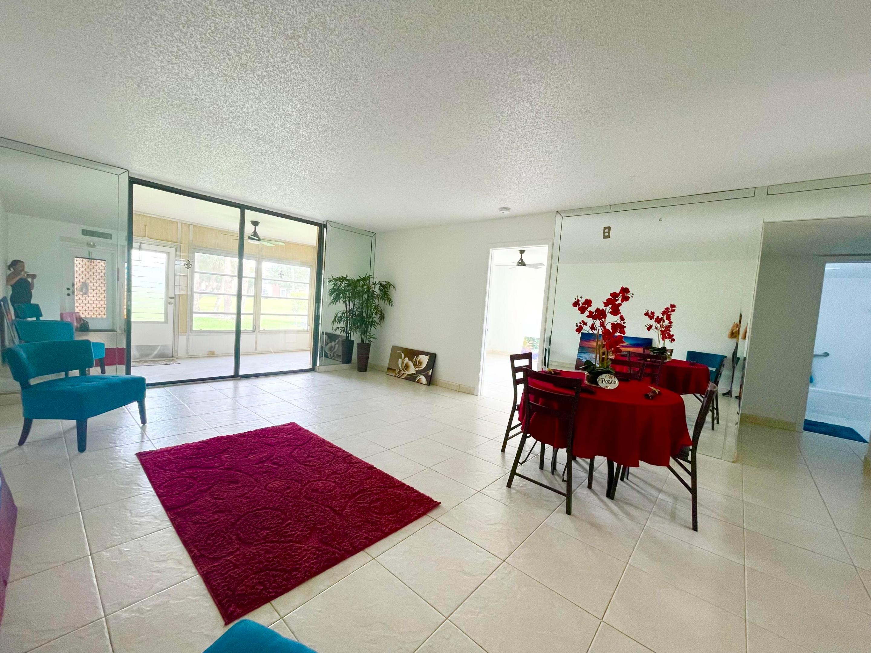 PALM SPRINGS 3 CONDO - Residential