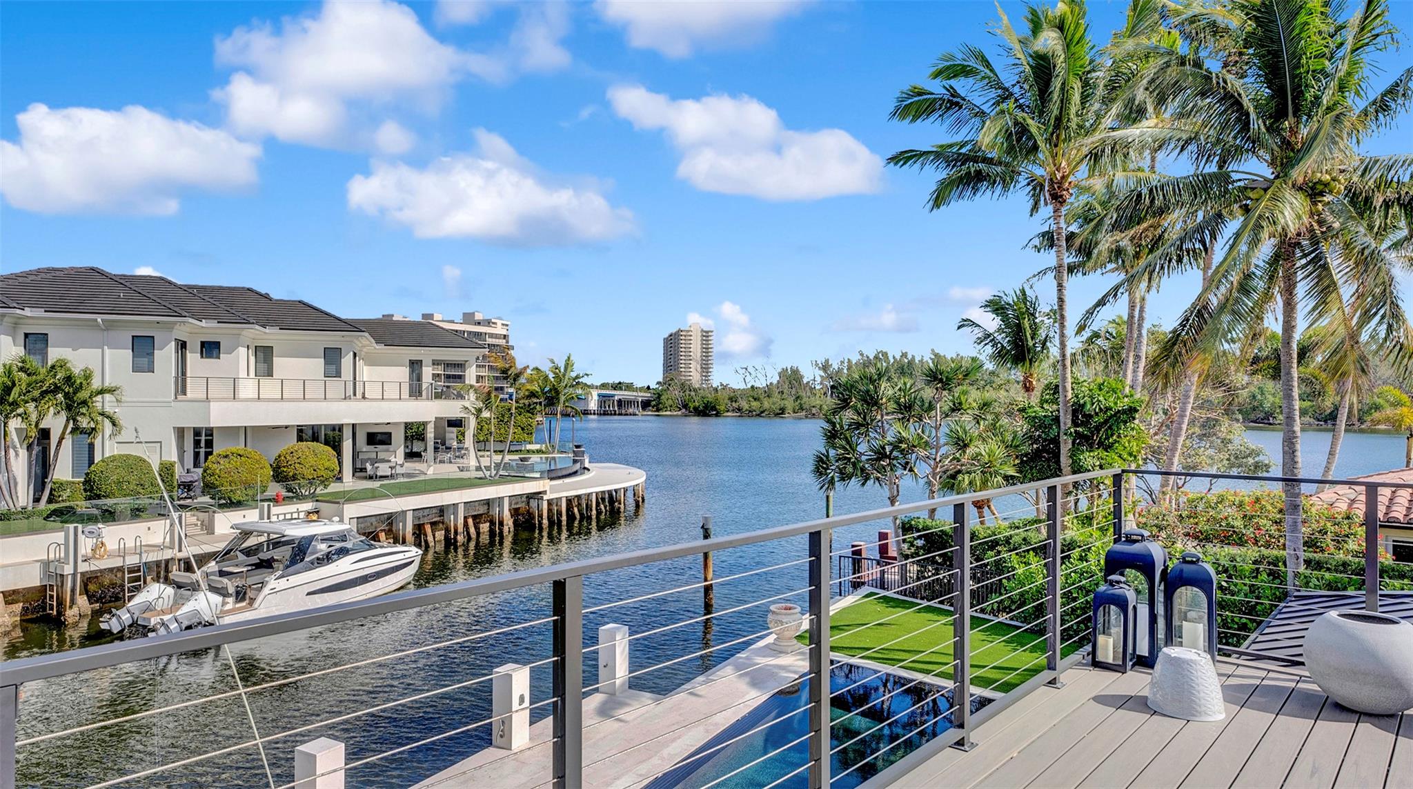 LAKE ROGERS - Residential