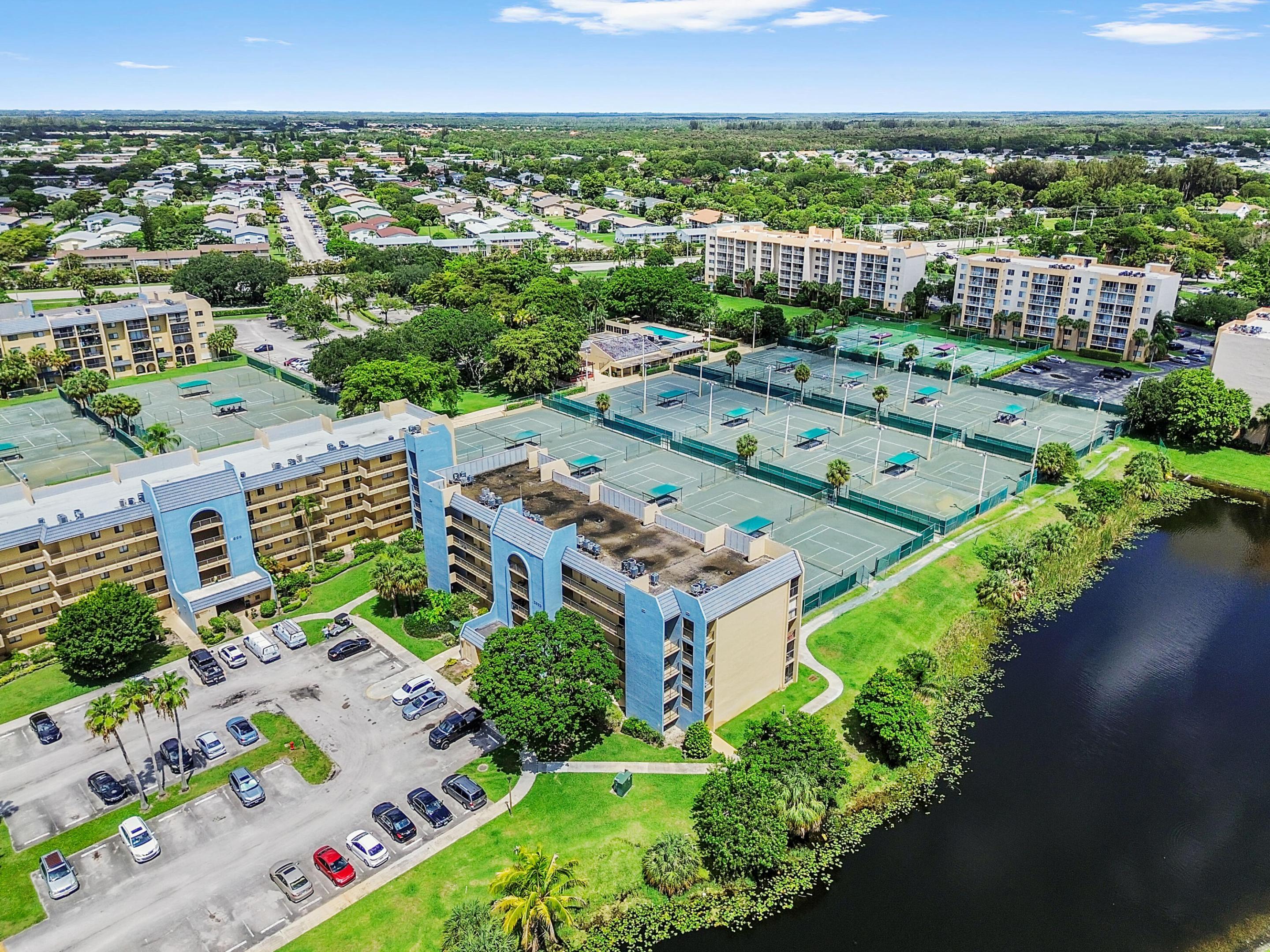 Tennis Club of Palm Beach - Residential