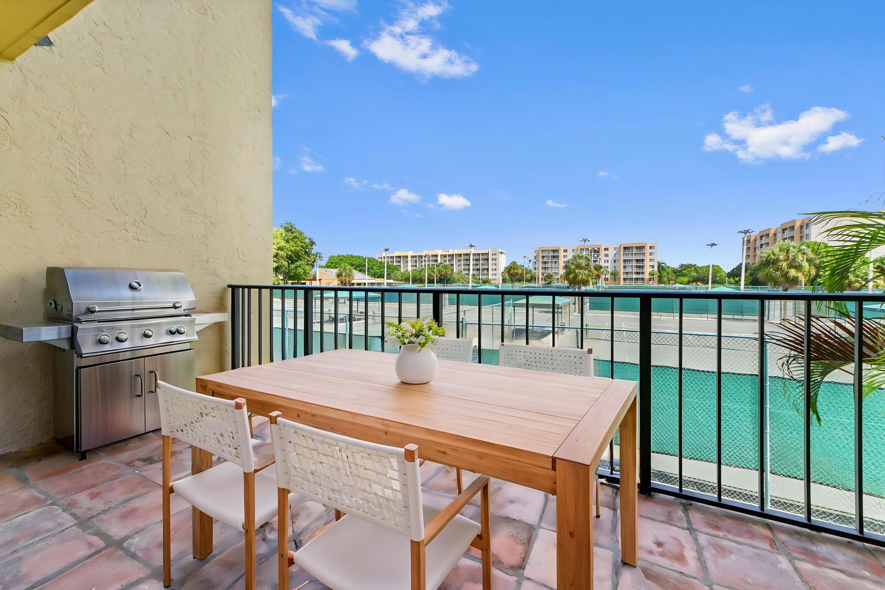 Tennis Club of Palm Beach - Residential