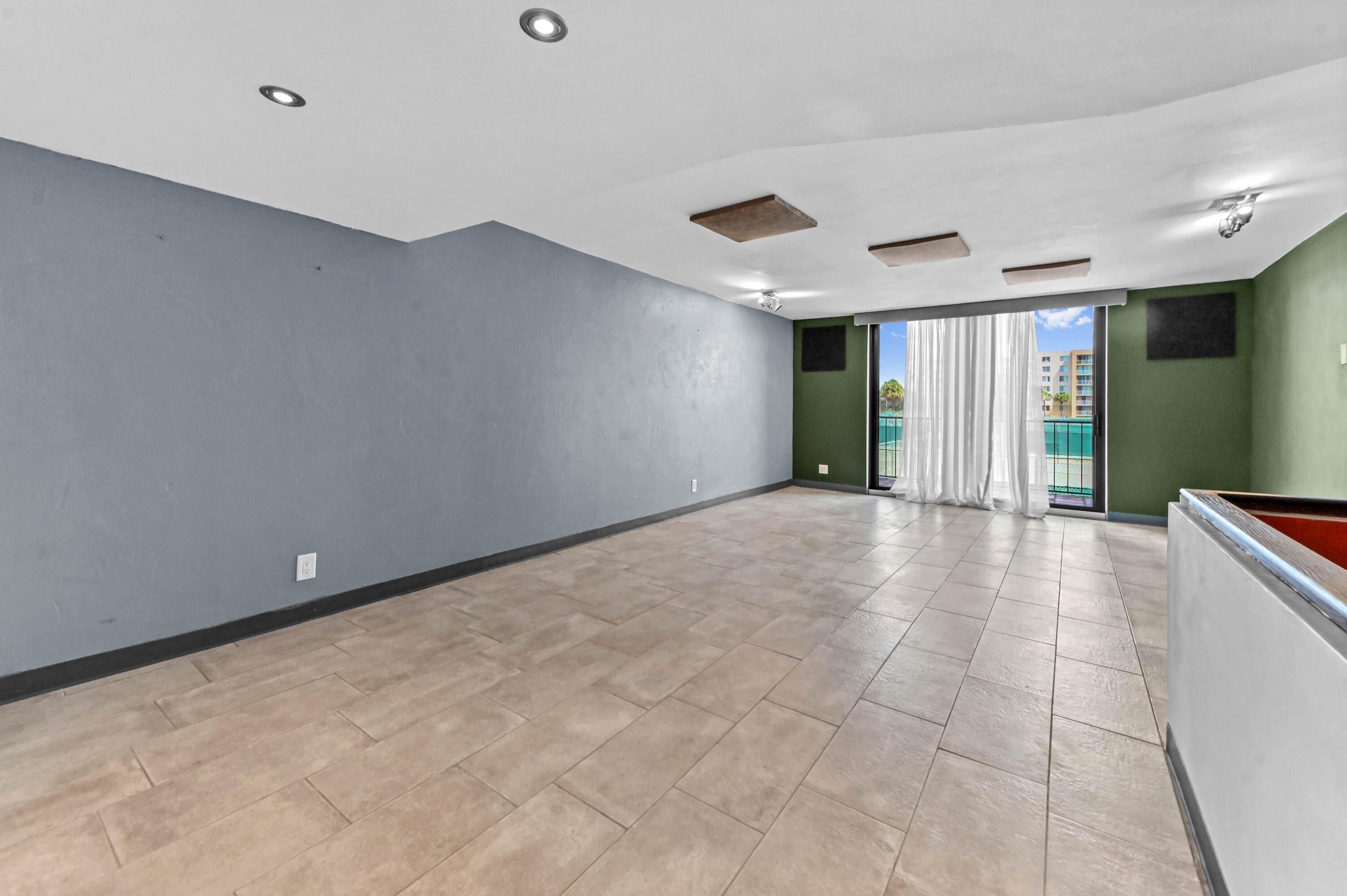 Tennis Club of Palm Beach - Residential