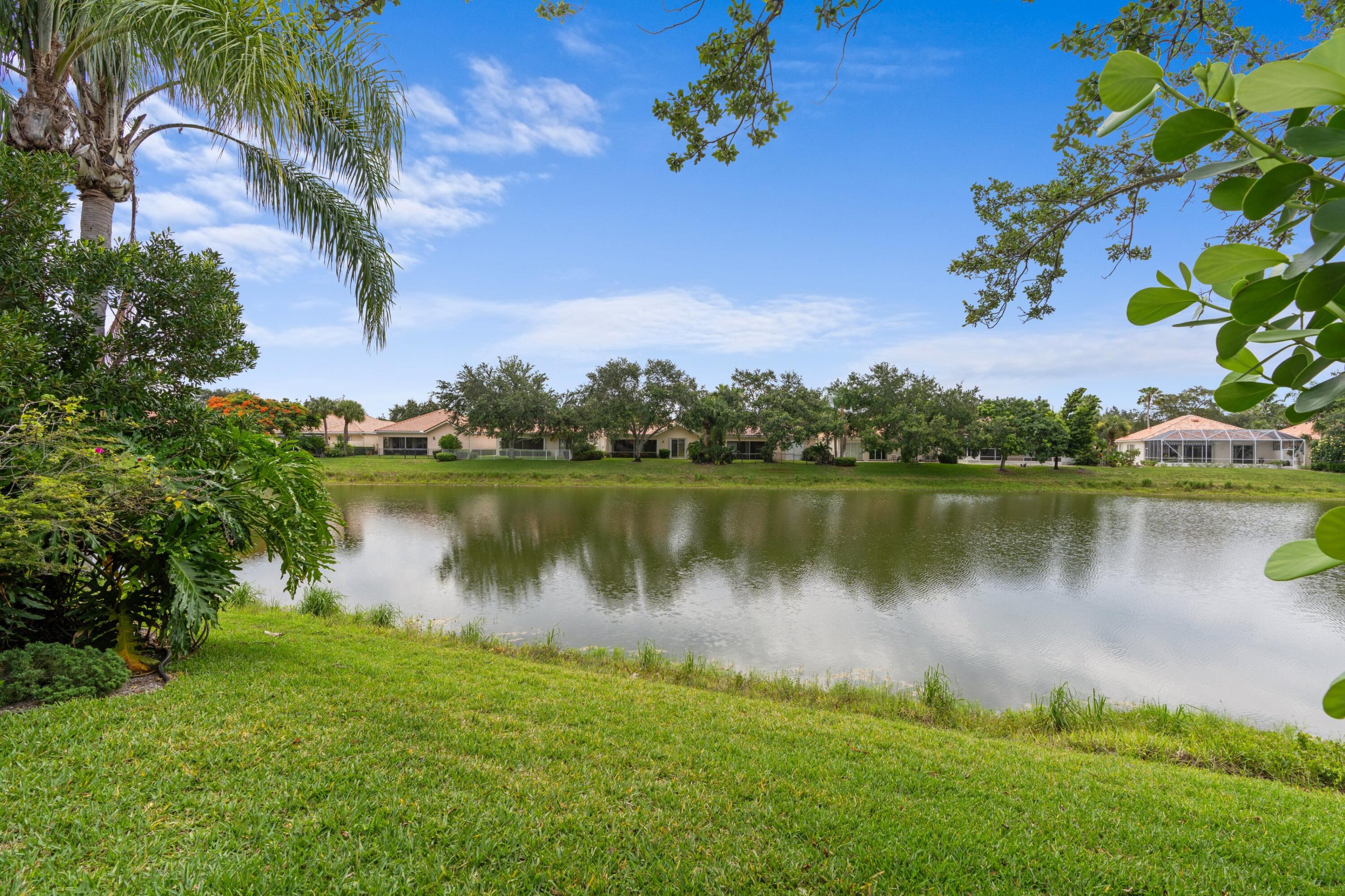 RIVERWALK 9 - Residential