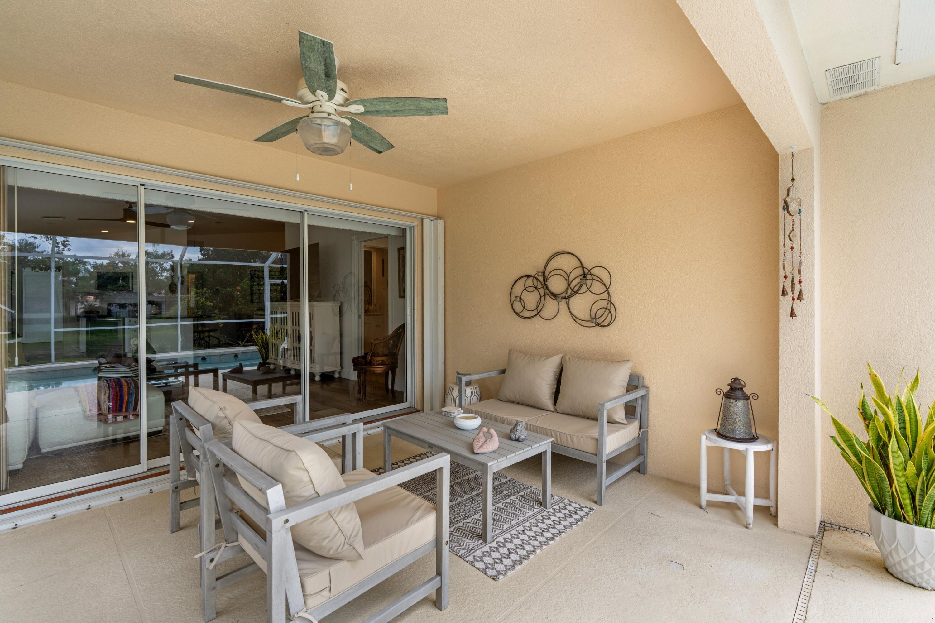 RIVERWALK 9 - Residential