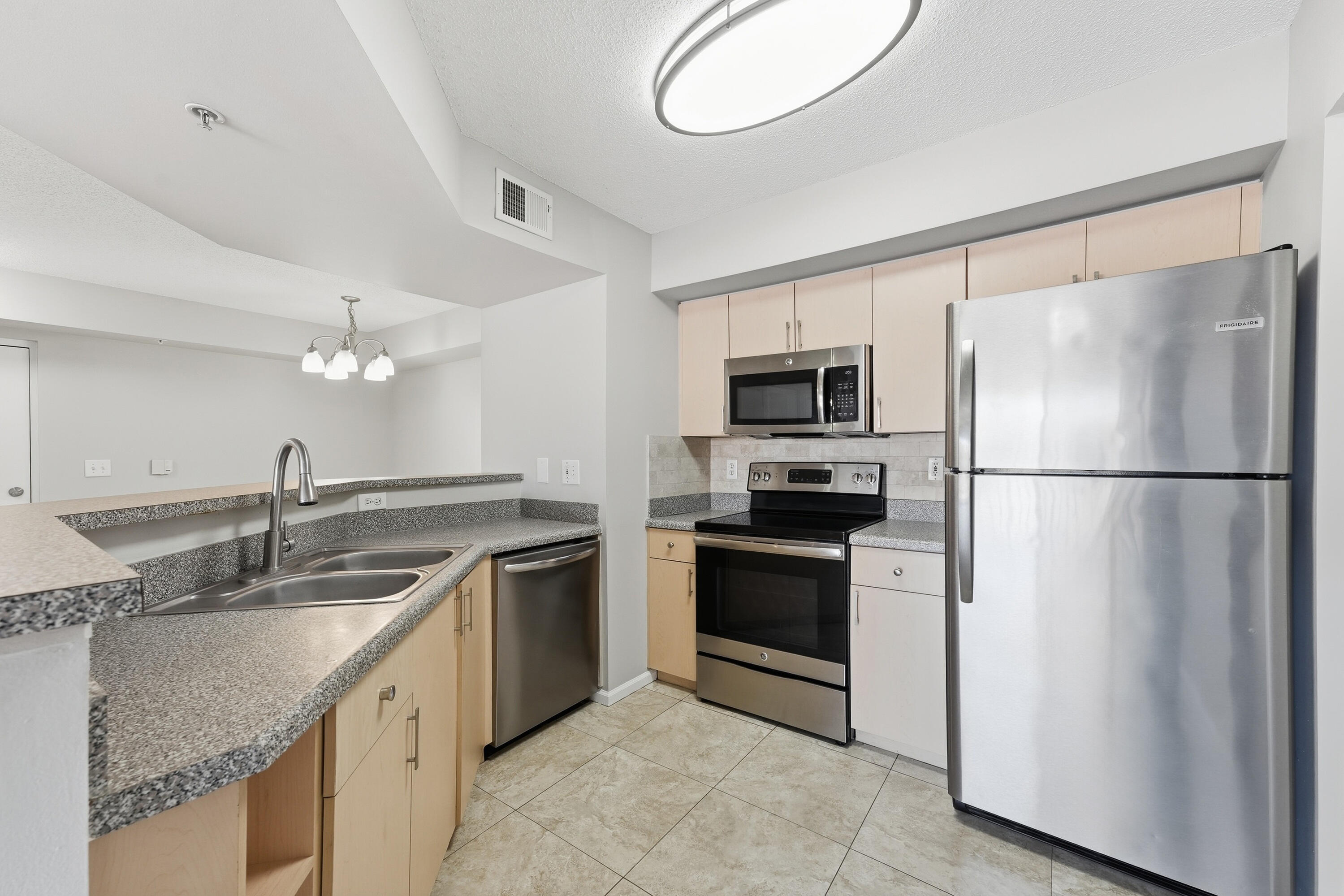 PORTOFINO AT JENSEN BEACH CONDO - Residential