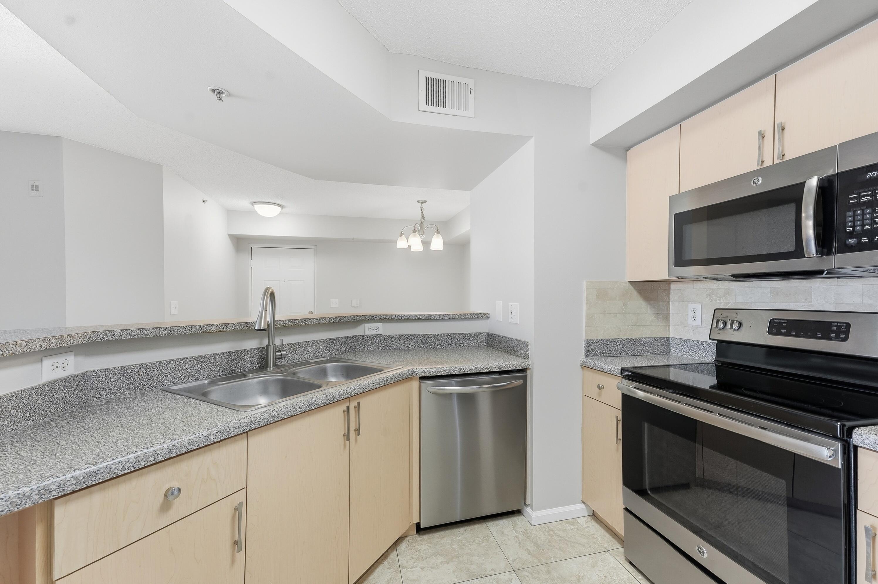 PORTOFINO AT JENSEN BEACH CONDO - Residential