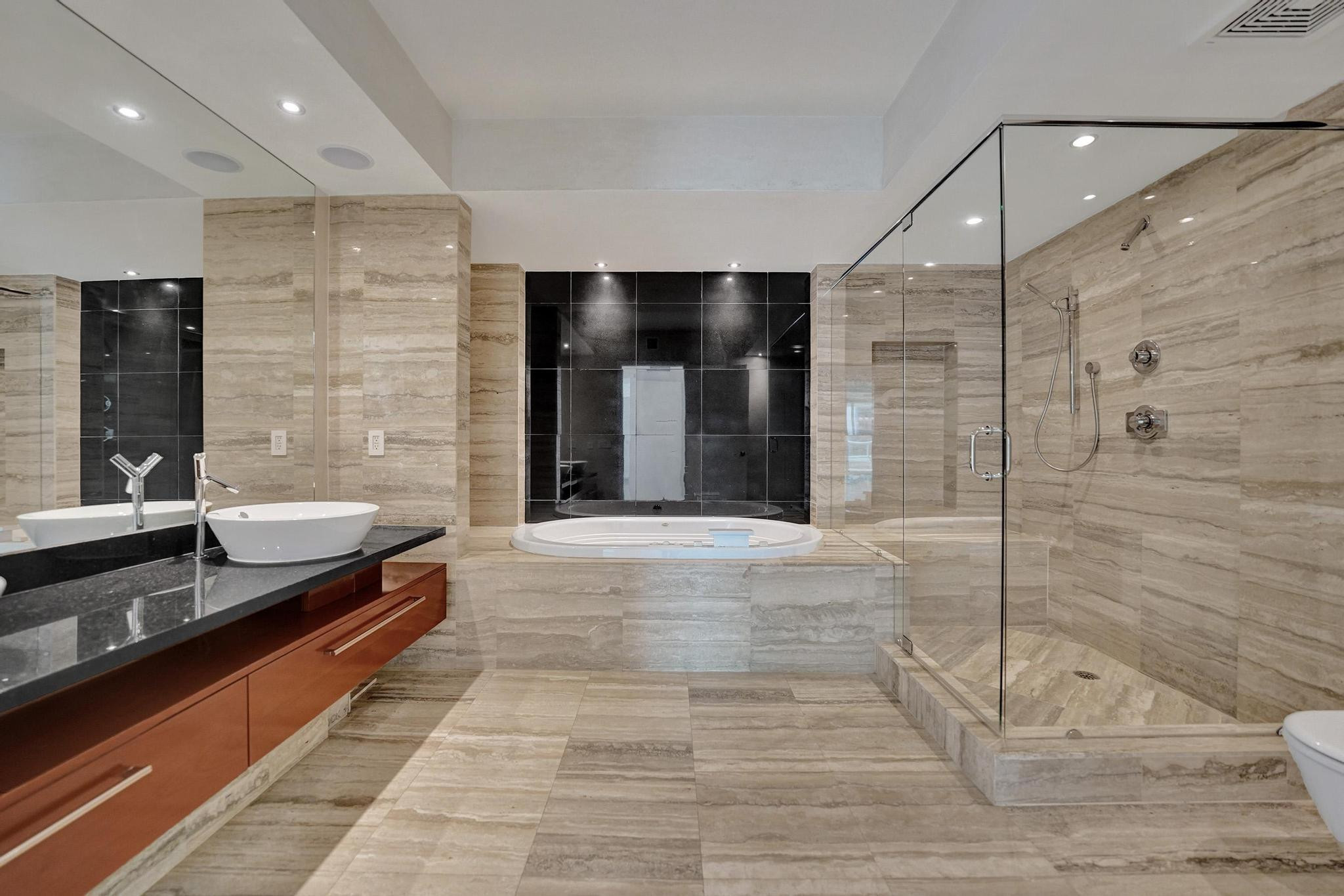 LAS OLAS BEACH CLUB CONDO - Residential Lease