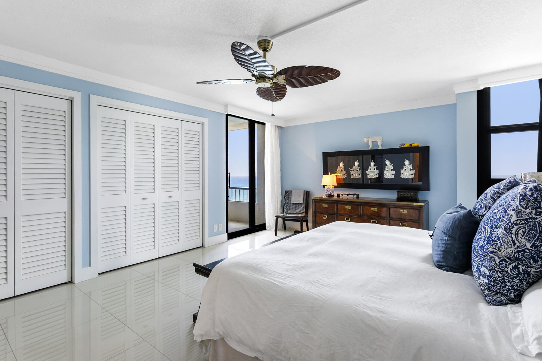 WATER GLADES CONDO - Residential