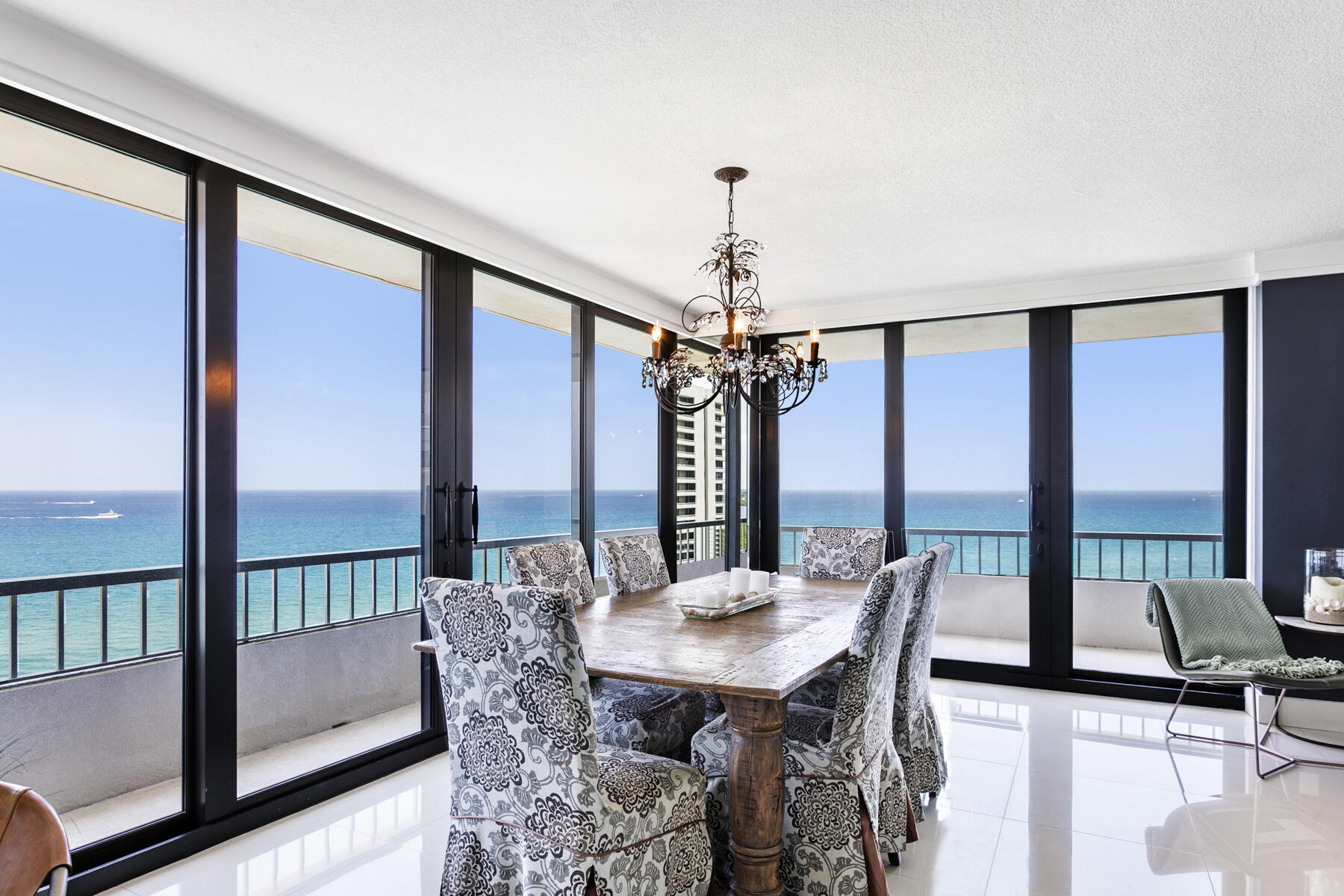 WATER GLADES CONDO - Residential